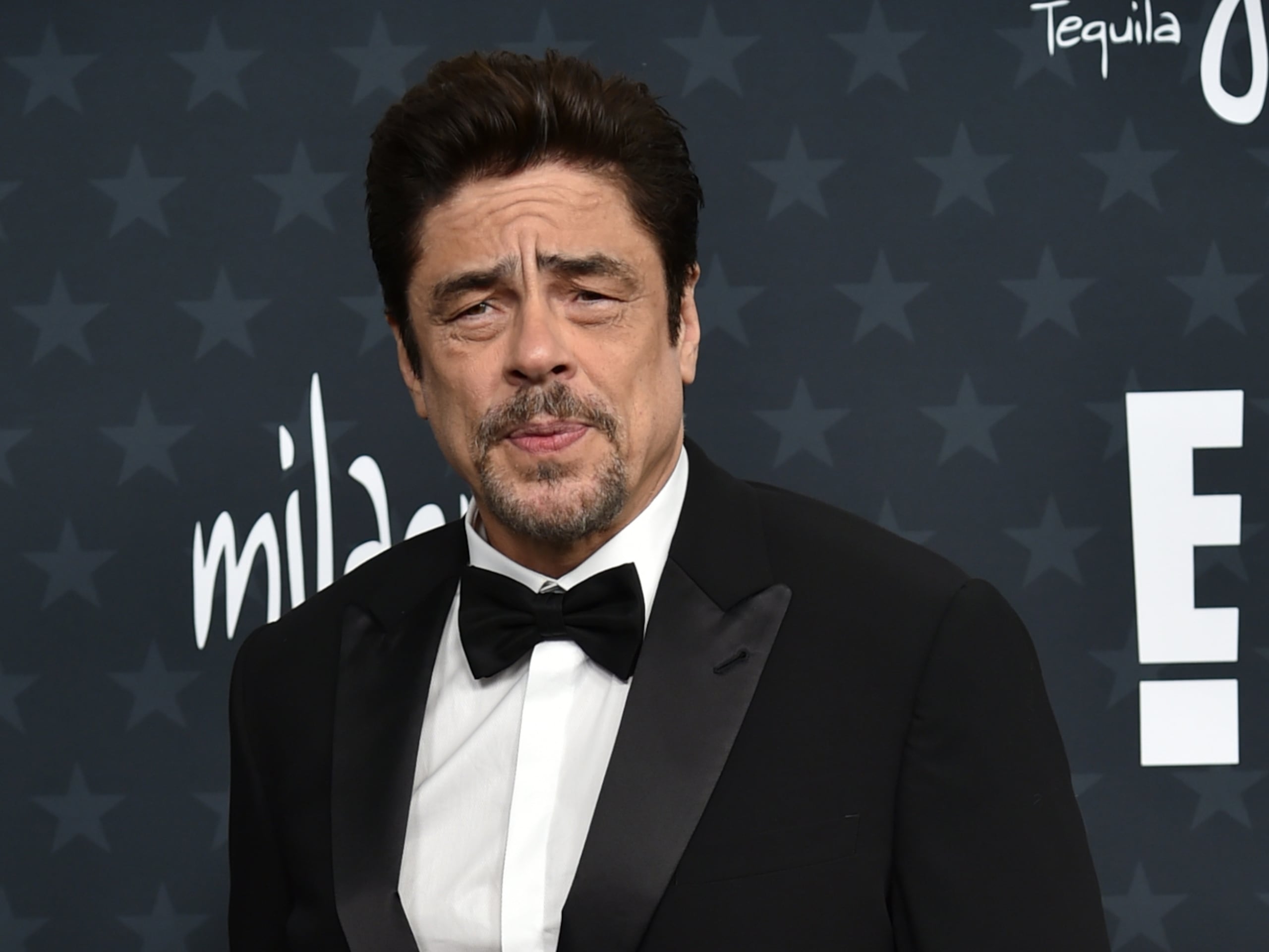 Benicio del Toro arrives at the 31st Annual Critics Choice Awards on Sunday, Jan. 4, 2026, at The Barker Hanger in Santa Monica, Calif. (Photo by Richard Shotwell/Invision/AP)