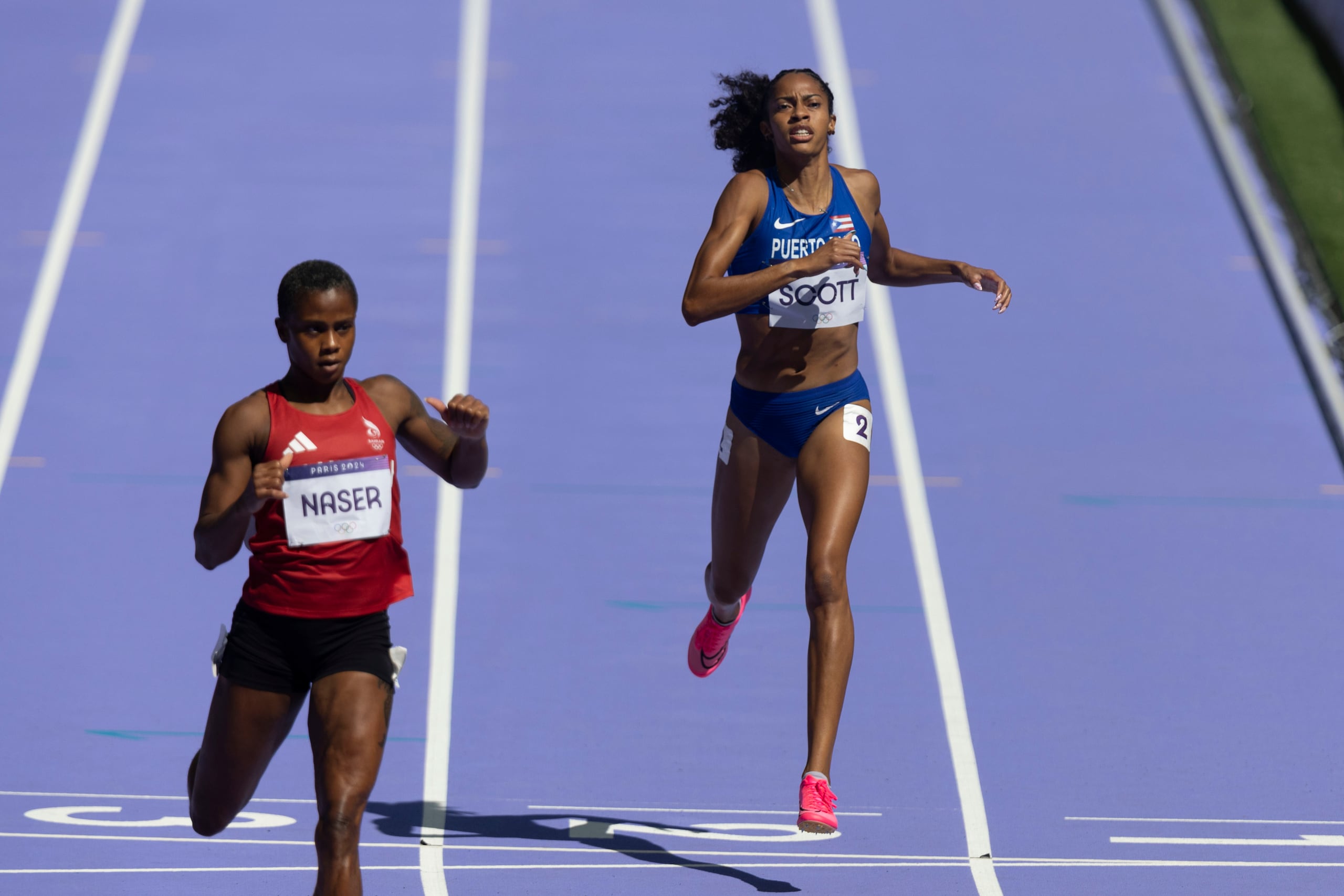 Gaby Scot finalizó cuarta en su heat, con el segundo mejor tiempo entre las corredoras que irán a ronda de repechaje el martes.