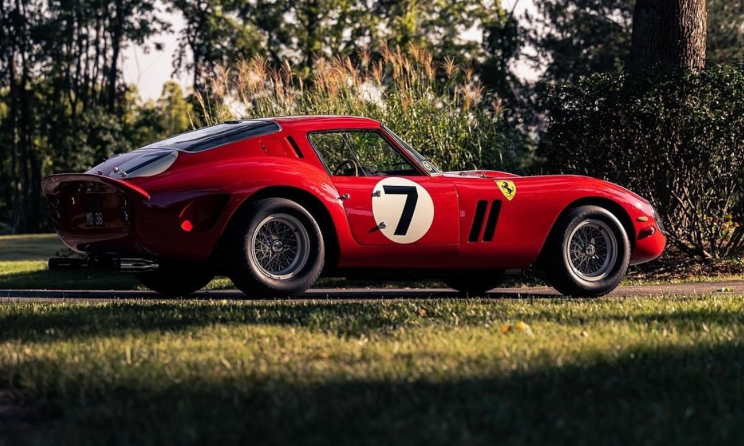 El Ferrari 250 GTO de 1962 es especial porque fue el único que se fabricó con la configuración 330 LM y al que se le instaló un motor más grande para poder competir en Le Mans.