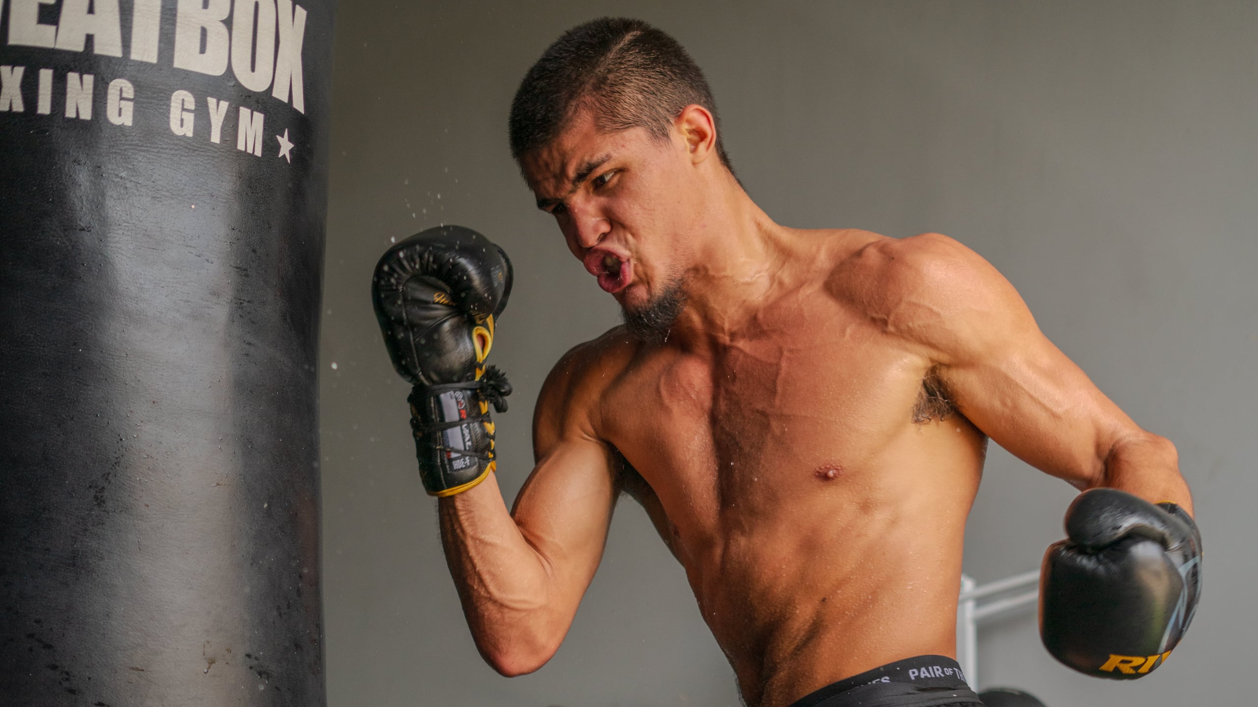 Xander Zayas posee récord de 19-0 con 12 KO. (Cortesía / Top Rank)