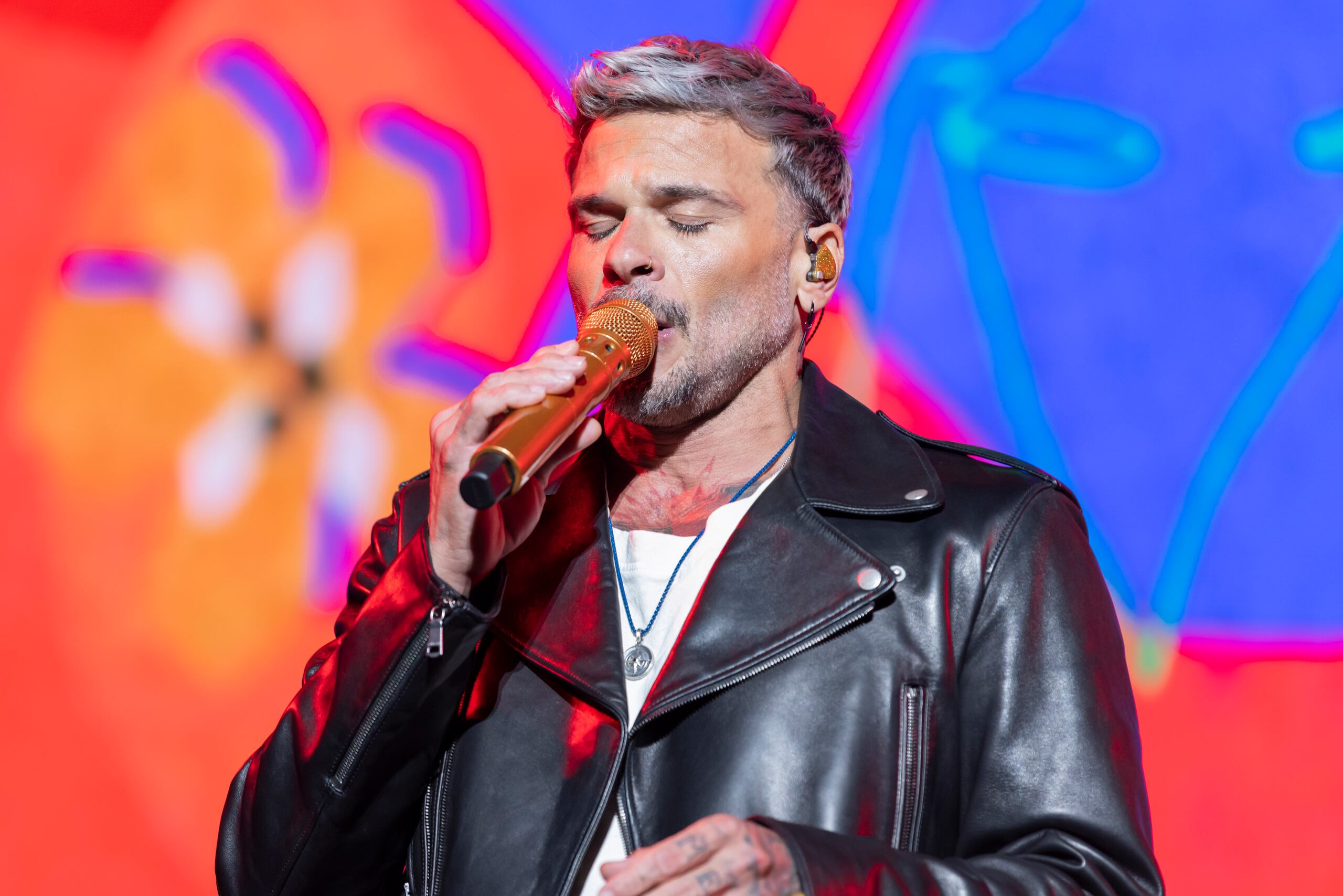 Capó describió la oportunidad de presentarse junto al conjunto como  un honor.