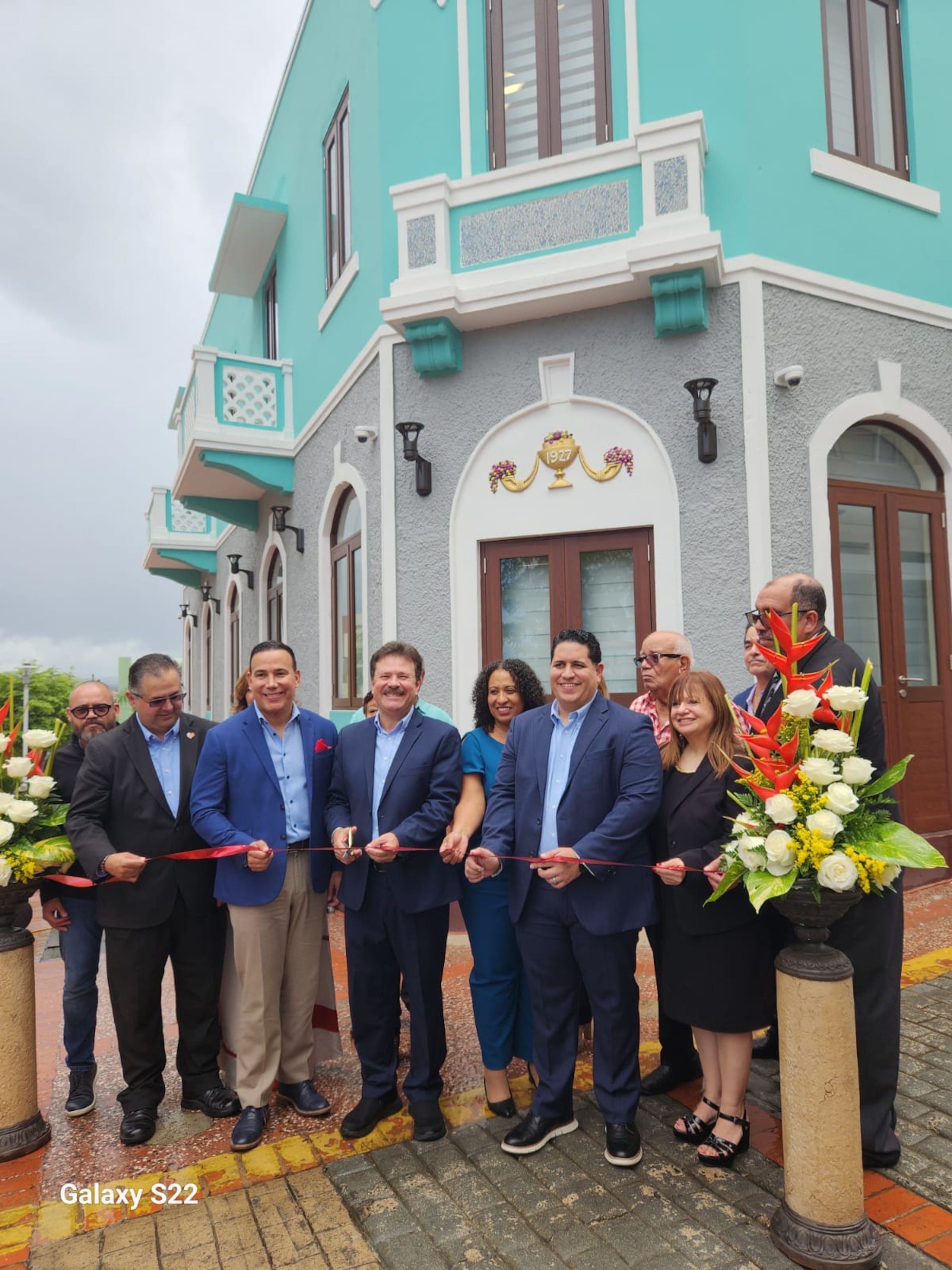 El Centro de Empresarismo ofrecerá servicios a cualquier persona que quiera ser empresario, sea para montar un negocio nuevo o un negocio existente, grande o pequeño.