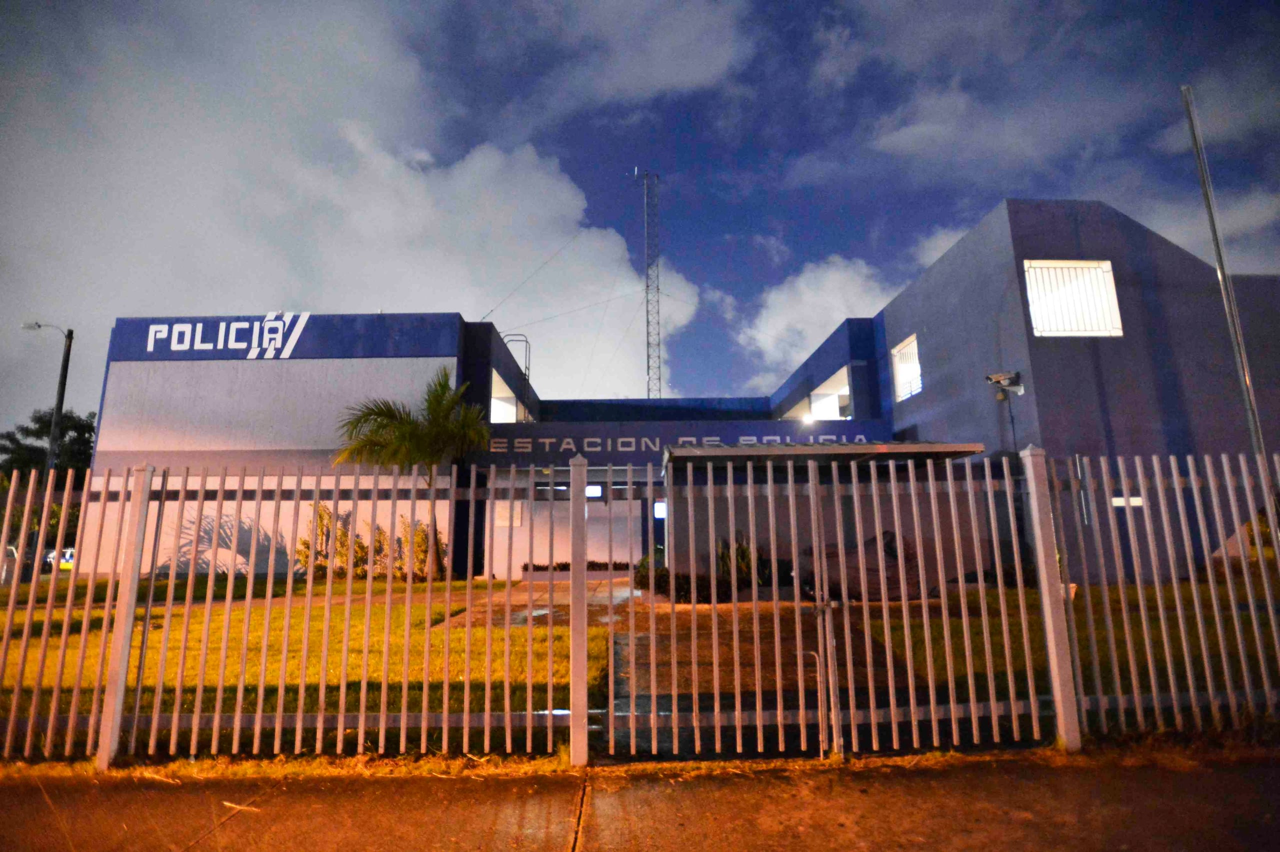 El choque de carácter grave con un motociclista fue en la avenida de Diego, en Puerto Nuevo, San Juan. (Archivo / GFR Media)