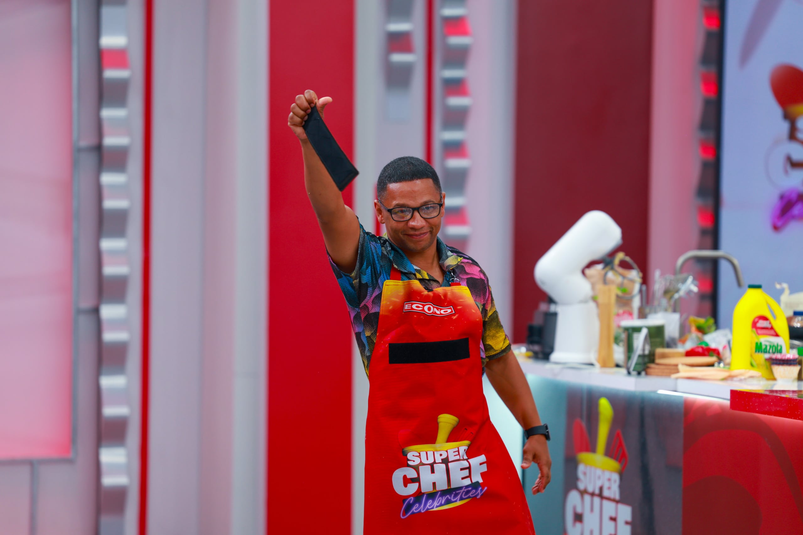 Ivan "Iron Boy" Calderón agradeció a sus fans por el apoyo que recibió para regresar a la competencia de Wapa TV.