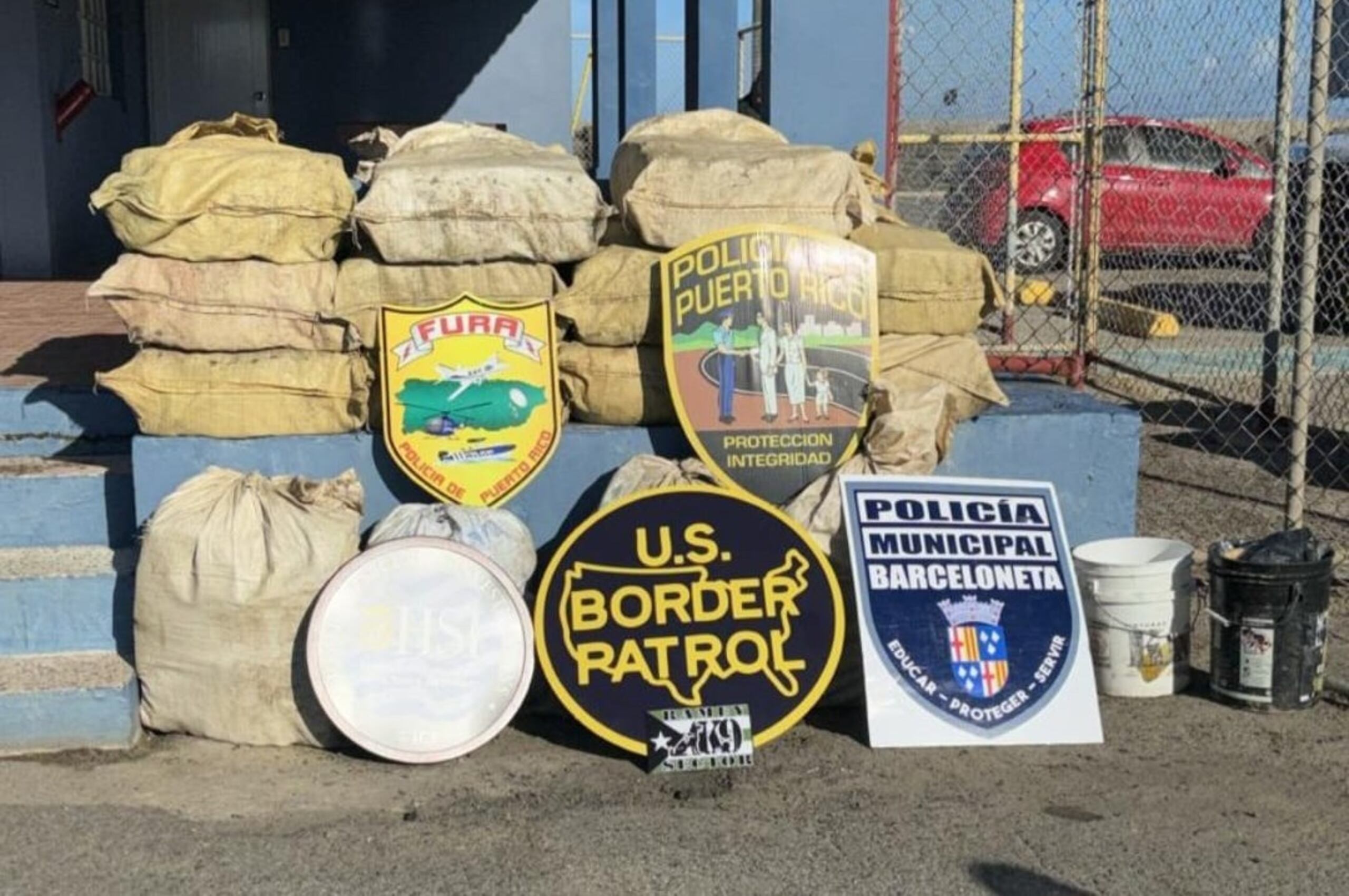 Droga ocupada en Arecibo.