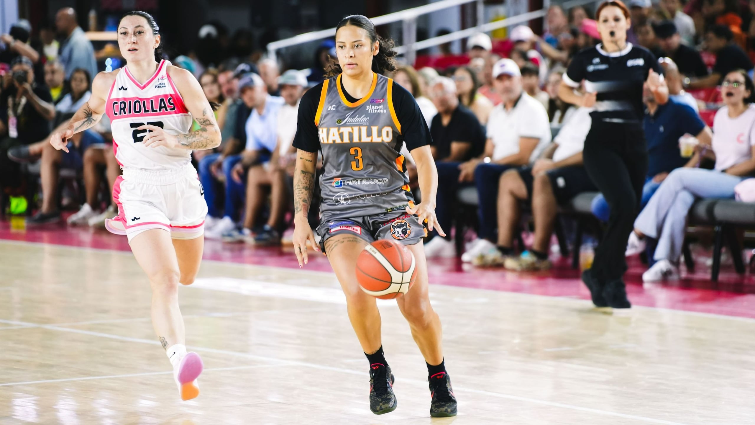 Essense Booker anotó 12 puntos por las Ganaderas. (BSNF)