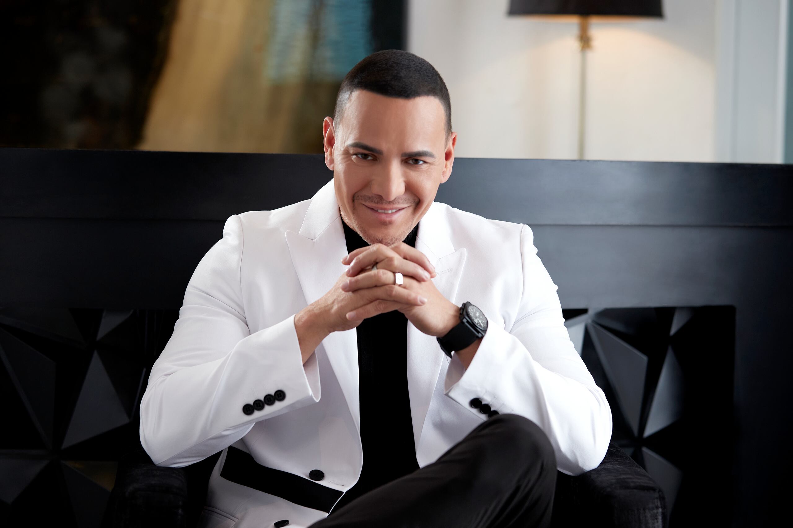 Victor Manuelle.