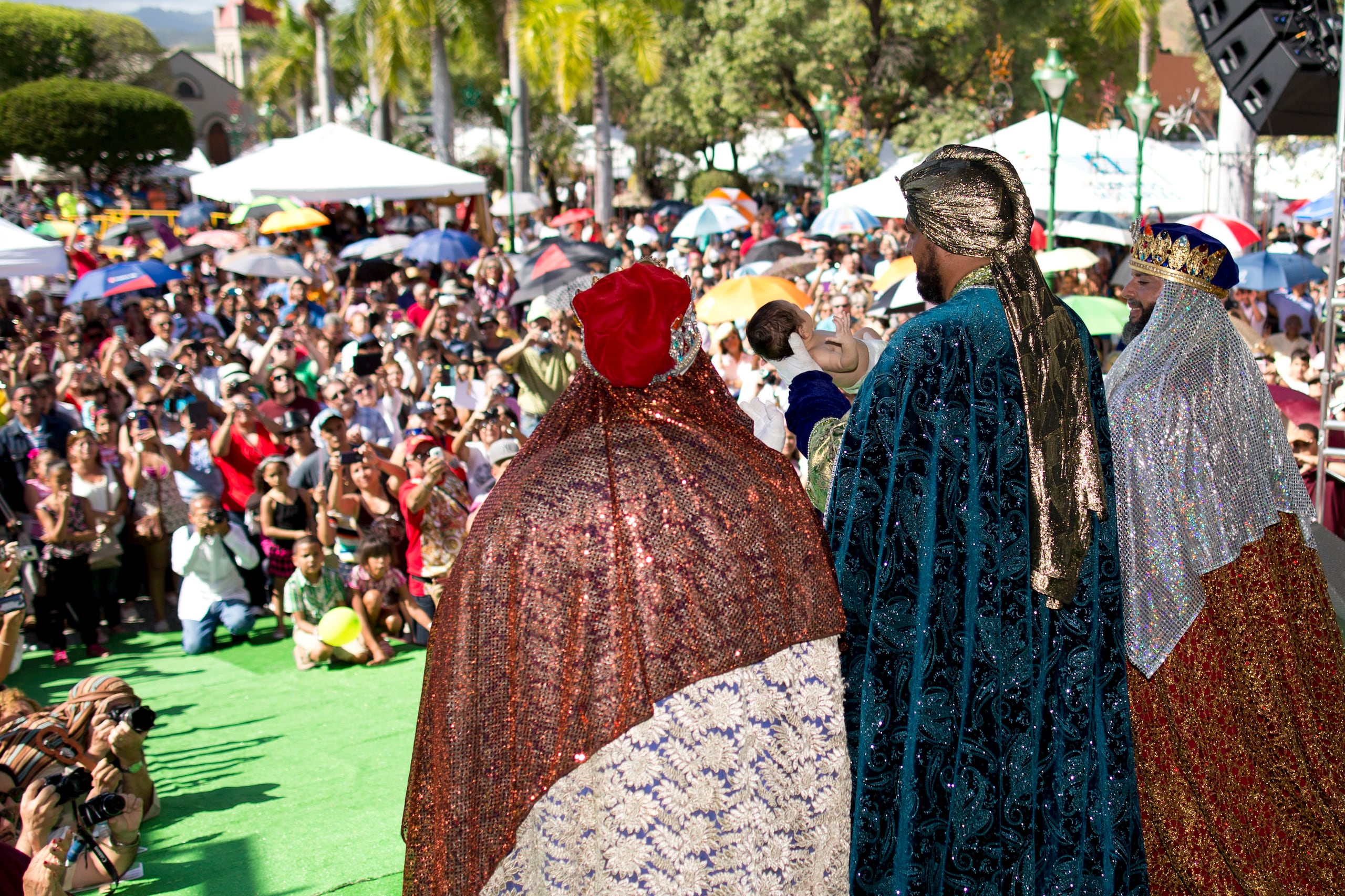 Los Reyes Magos llegaran a distintos municipios de desde este fin de semana para llevar alegría y regalos a niñas y niños.
