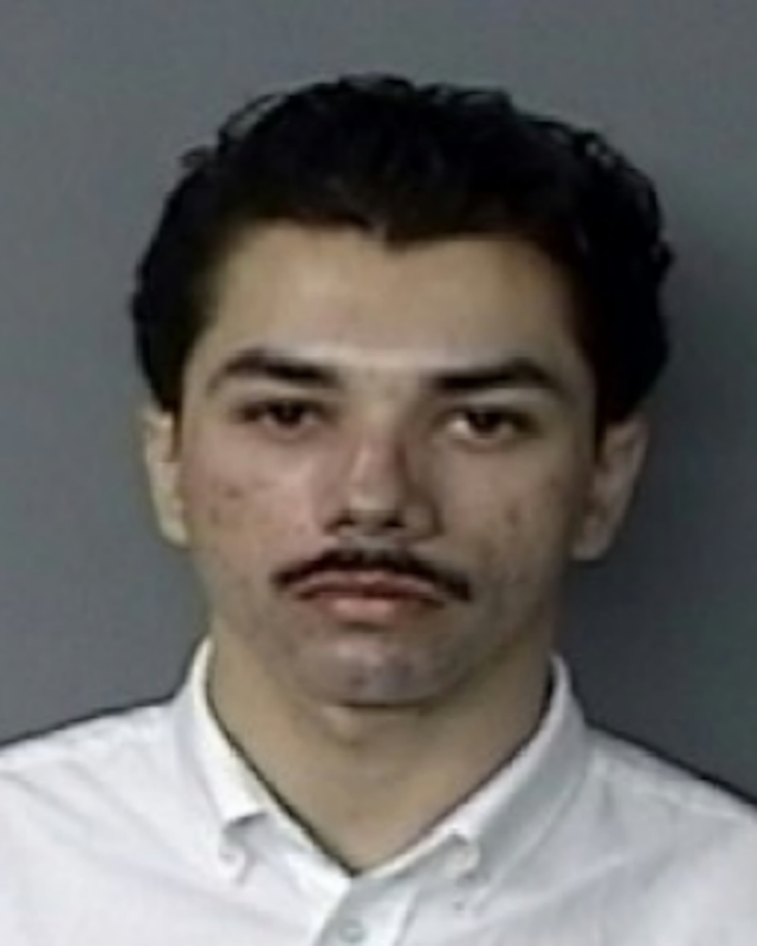 Frederik Y. Collado López de 22 años, enfrenta cargos de maltrato institucional.