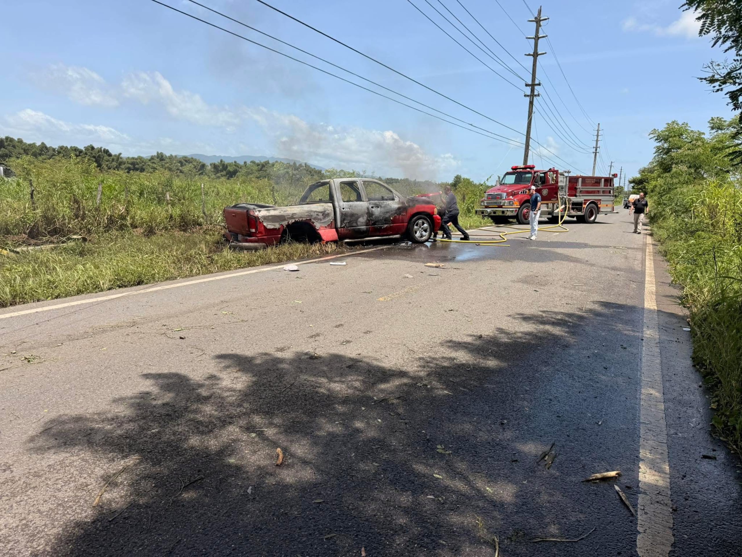 Una persona murió y dos resultaron heridas en un accidente de tránsito ocurrido en el kilómetro 6.2 de la carretera PR-114, en Hormigueros.