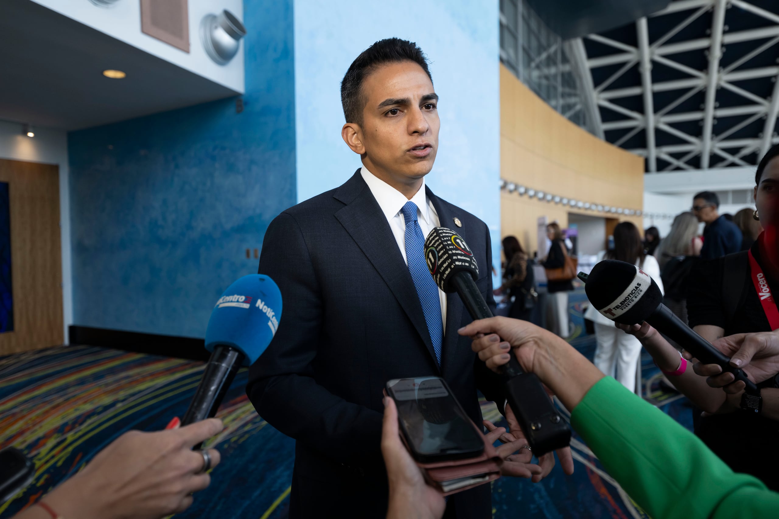 El secretario de Hacienda reveló que se han entregado ya $2,000 millones en reintegros a 917,000 contribuyentes.