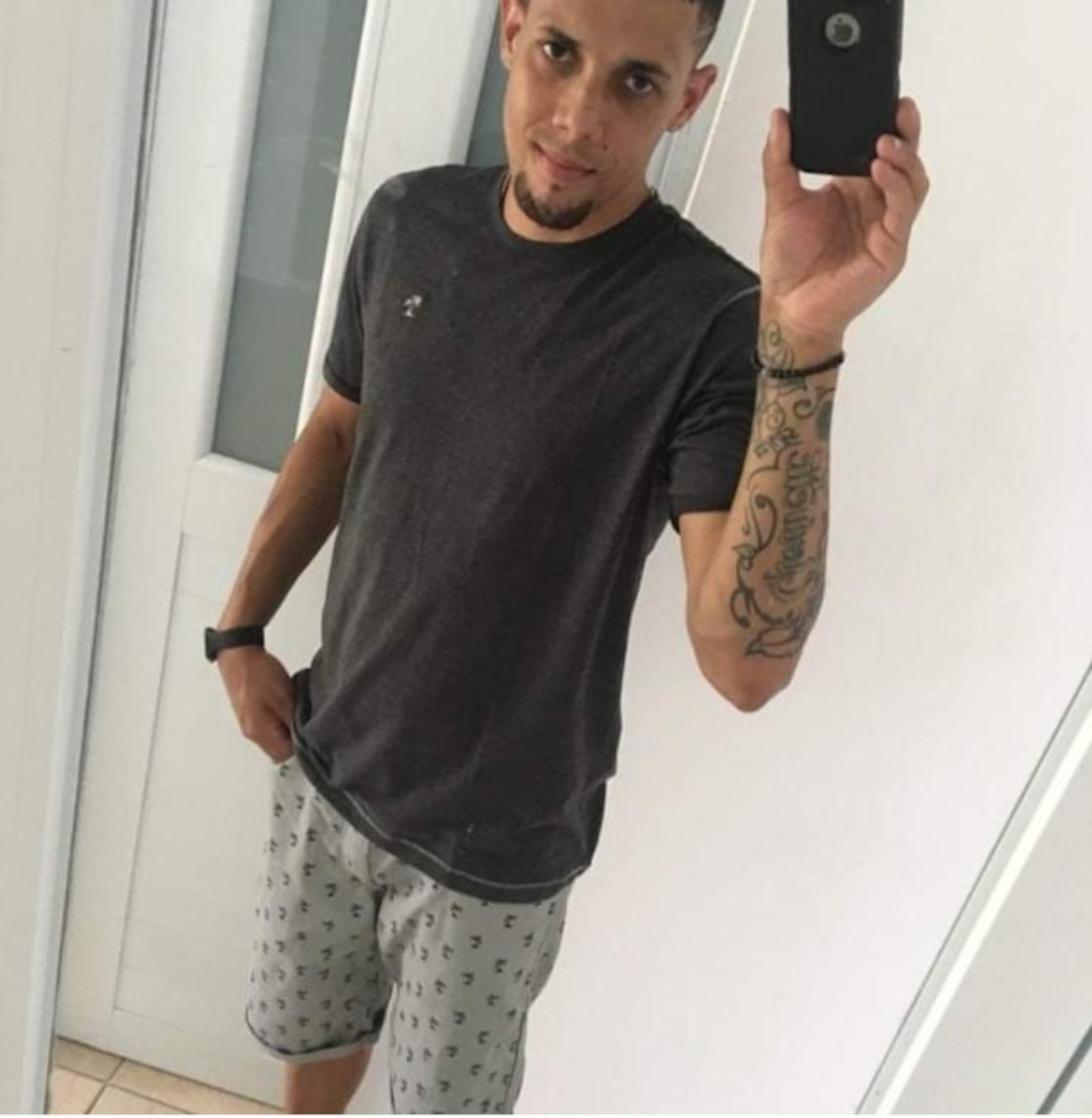 Se busca a Edwin Javier Muñoz Sosa de 29 años, quien está desaparecido desde el 5 de enero del año pasado en Caguas.