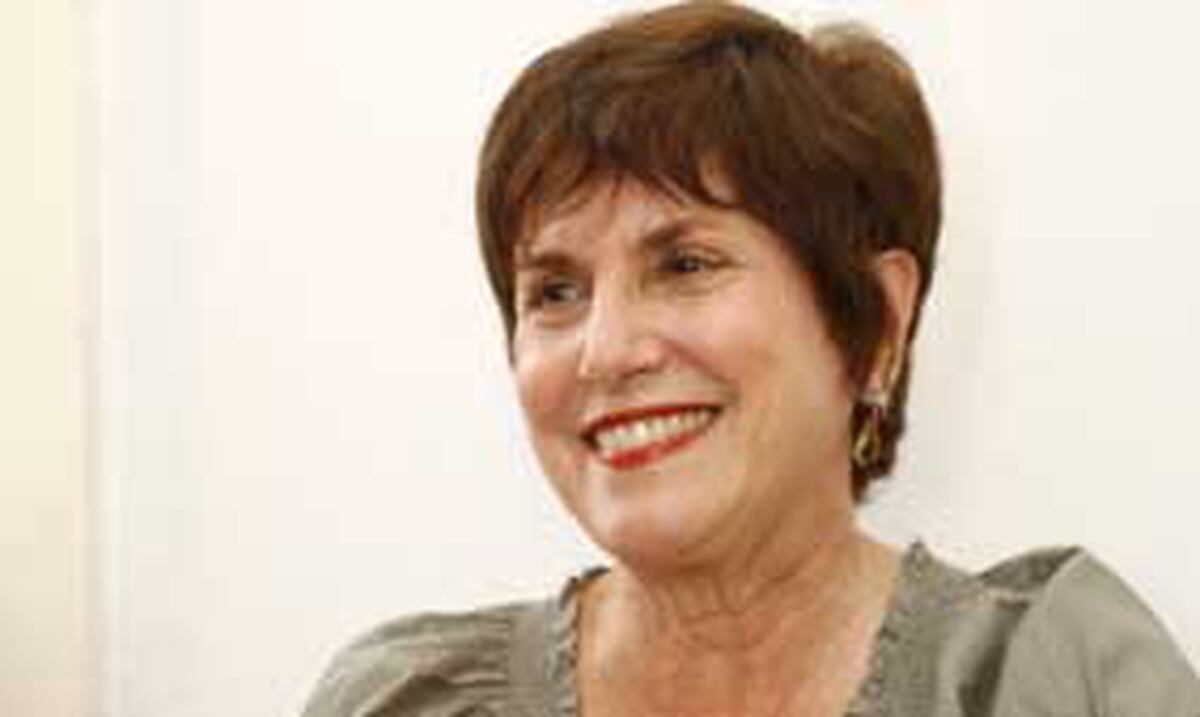 Magali García Ramis presenta libro “La R de mi padre” - Primera Hora