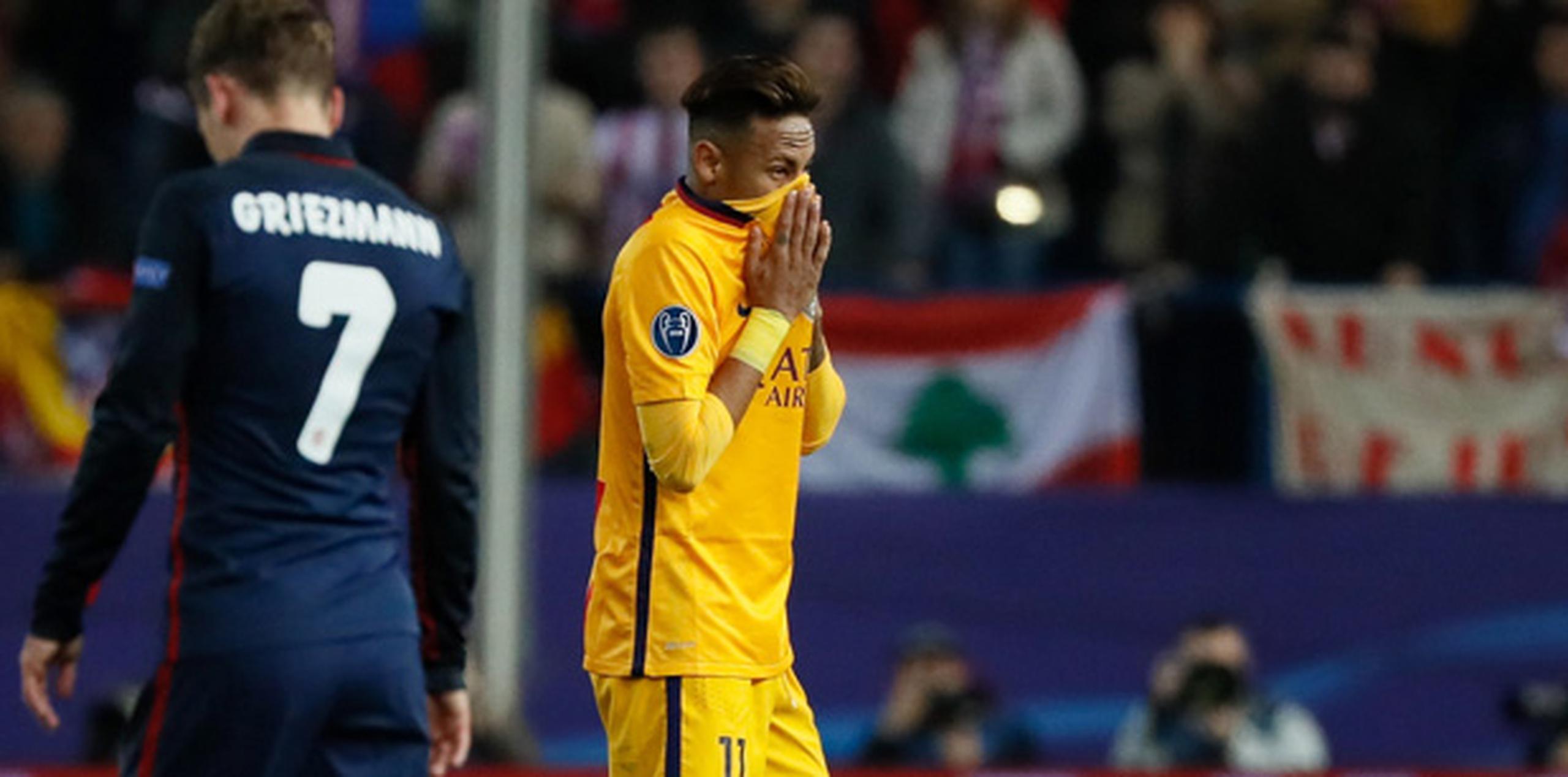 El delantero brasileño del F. C. Barcelona, Neymar, durante el encuentro correspondiente a la vuelta de las semifinales de la Liga de Campeones, disputado ayer. (EFE)
