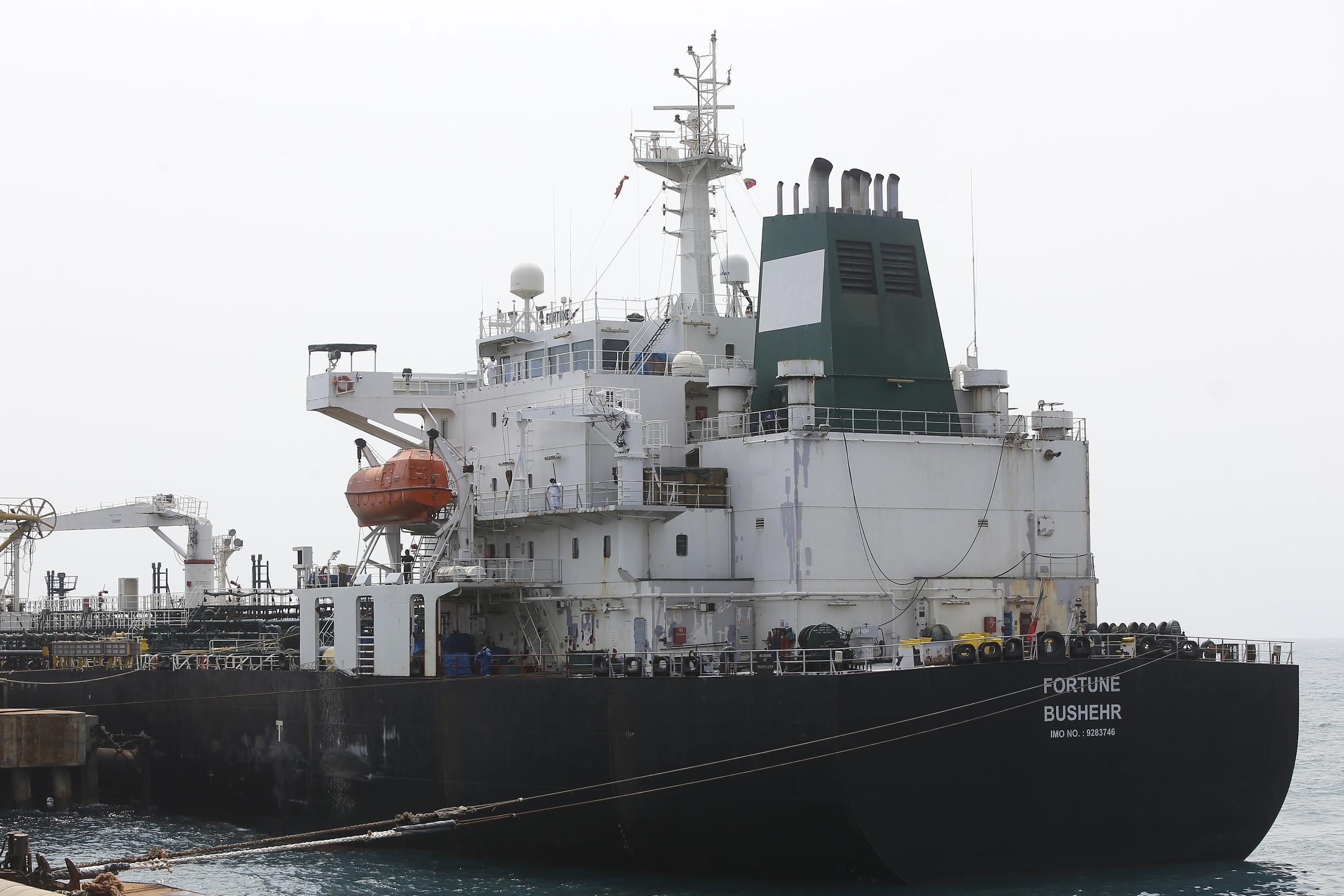 Un tanquero petrolero iraní frente a las costas venezolanas el 25 de mayo del 2020.