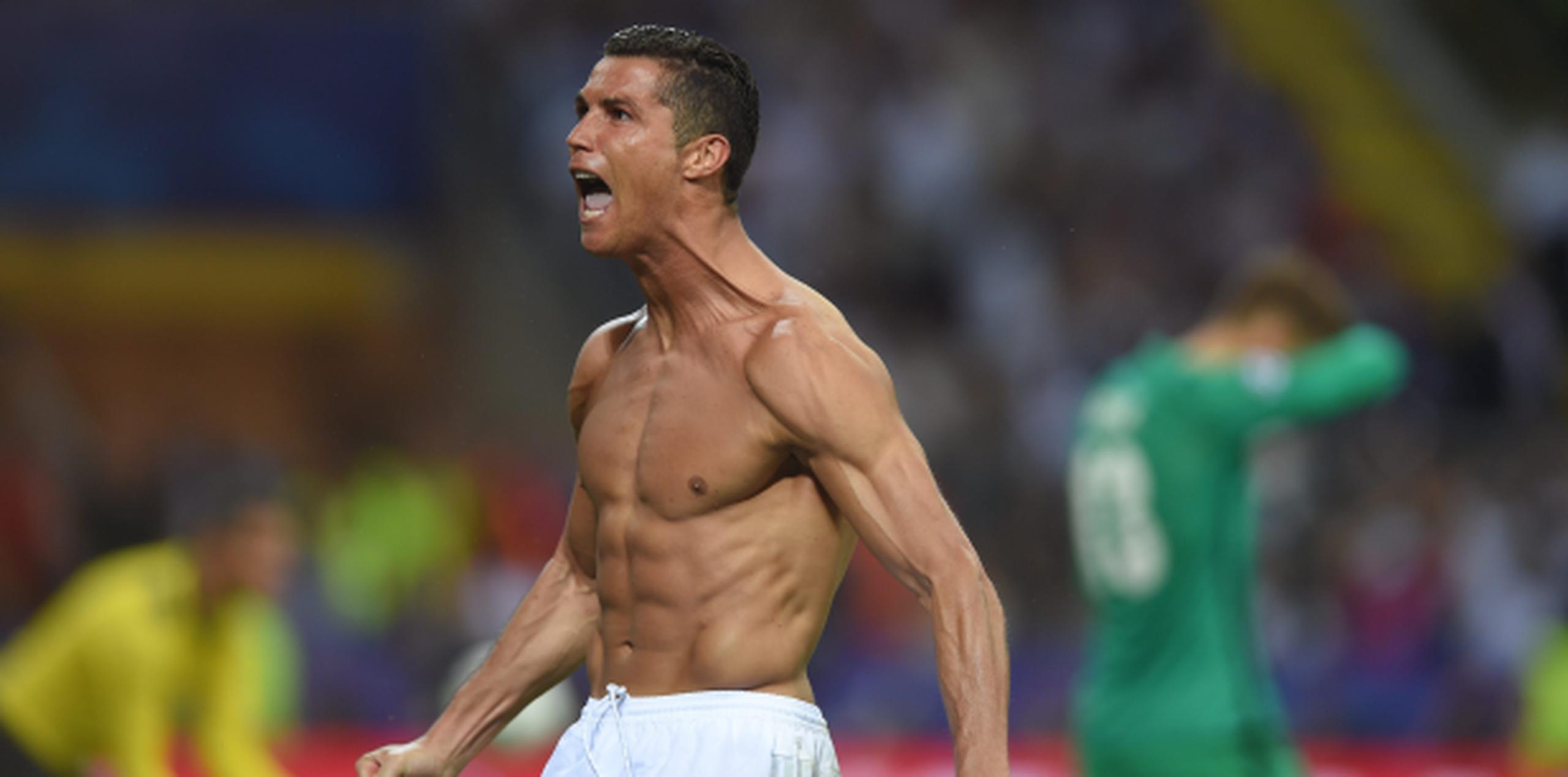 Cristiano Ronaldo celebra el último penal para asegurar la victoria. (Agencia EFE)