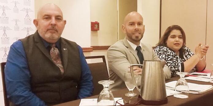 Peter Shepard Rivas, director programático de Coaí; Héctor Pérez, representante de Walgreens; y la doctora Vilmary Sierra explicaron los retos que enfrentan para concienciar a la población sobre lo que se ha convertido en una epidemia. (agustin.criollo@gfrmedia.com)