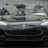 Investigan fallas en tableros digitales de carros Tesla