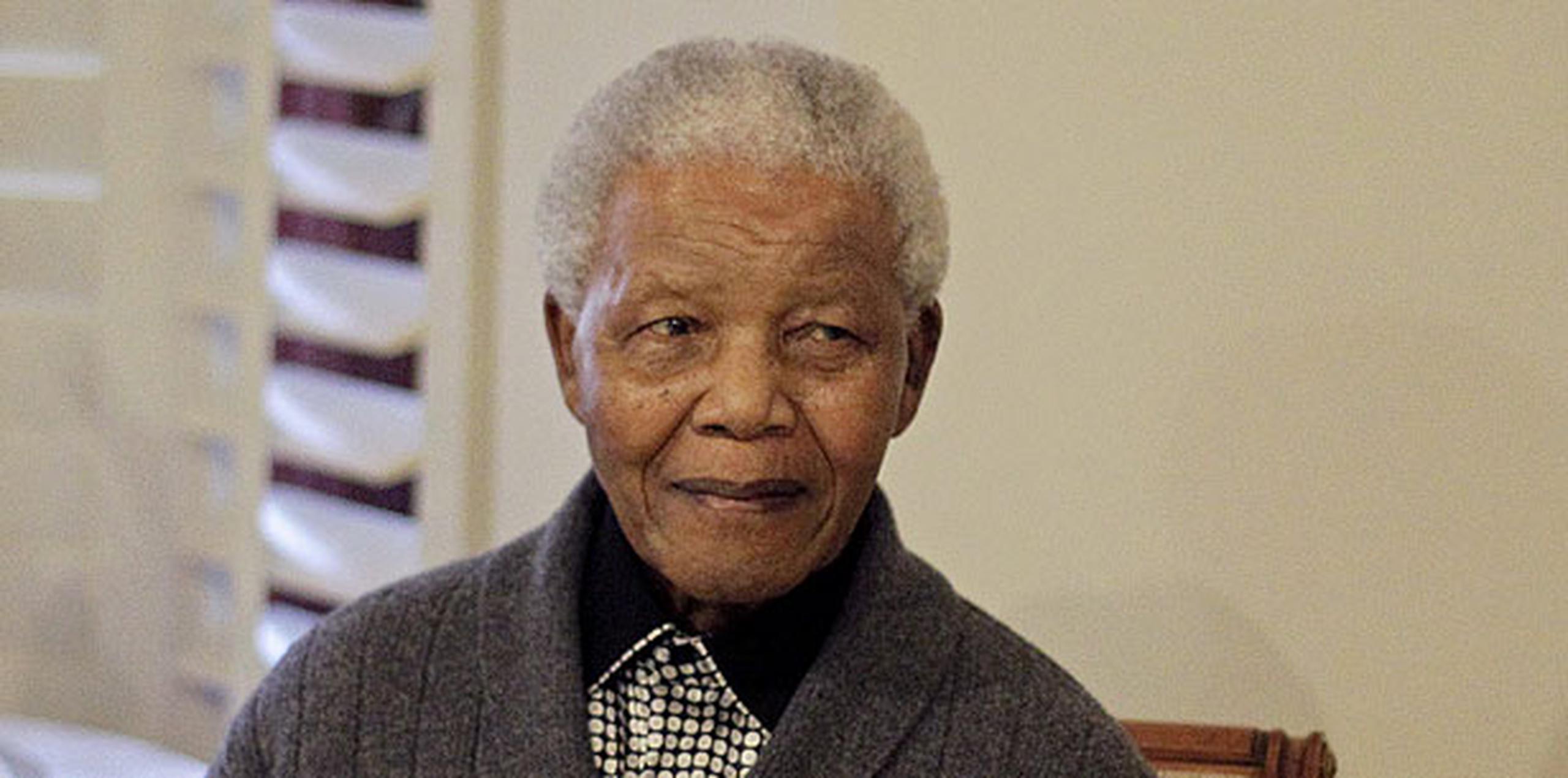 Mandla Mandela tiene hasta hoy para responder a la solicitud interpuesta en la corte, dice el reporte. (AP)