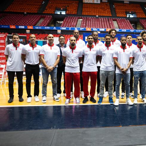 Los 12 canasteros que representarán a la isla en la ventana FIBA