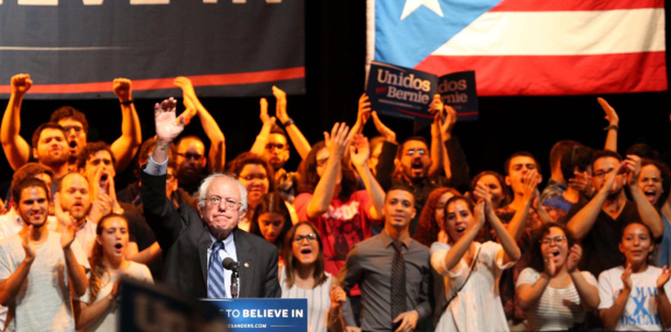 Bernie Sanders llenó a capacidad el Teatro de la Universidad de Puerto Rico, Recinto de Río Piedras. (juan.martinez@gfrmedia.com)
