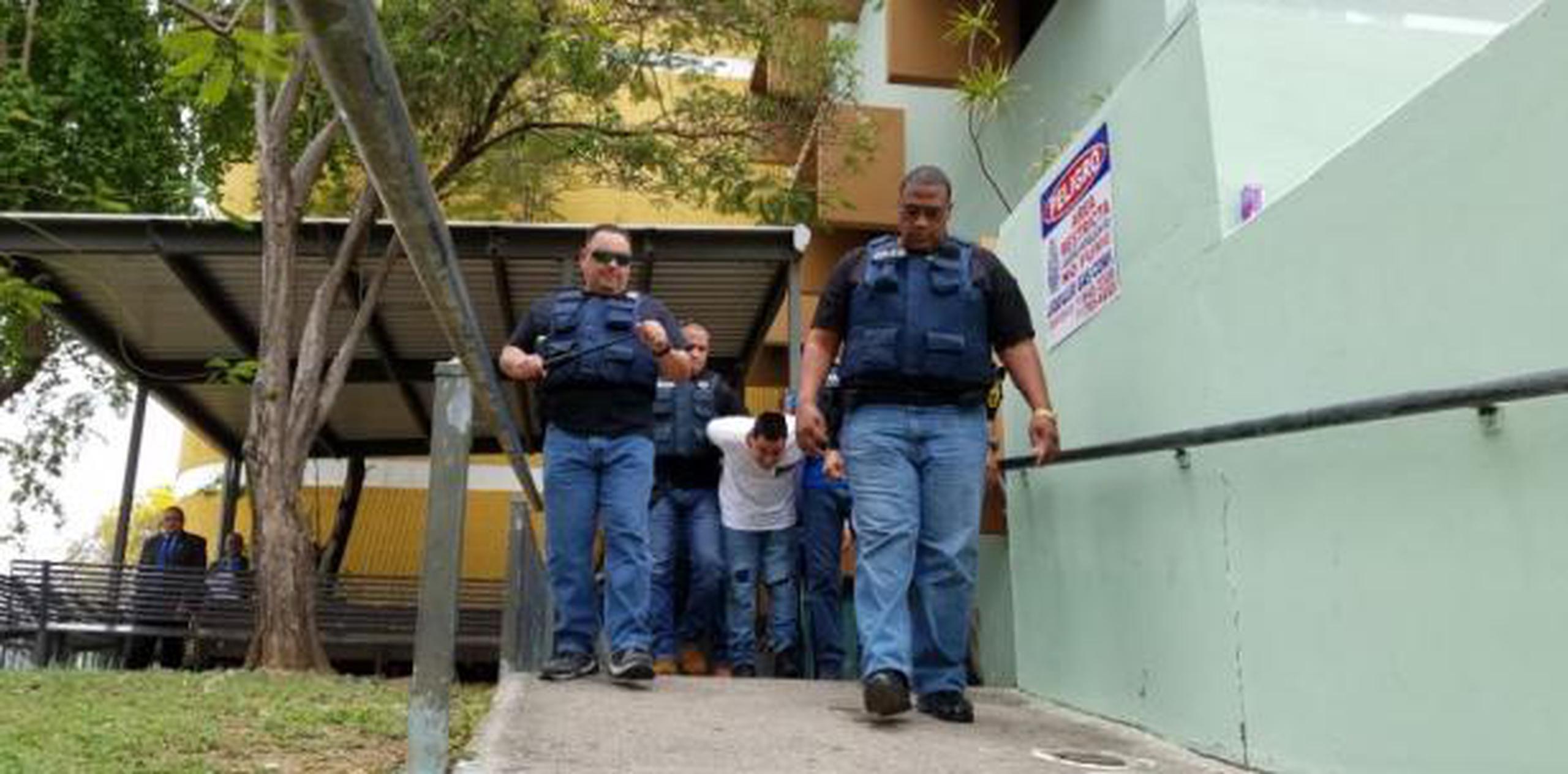 Echevarría Gómez, de 32 años, con un amplio expediente criminal, fue encarcelado nuevamente en el Complejo Correccional Las Cucharas de Ponce. (Archivo)