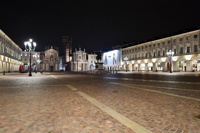 Imagen de archivo de la plaza de San Carlo, en el centro de Turín (Italia). EFE/EPA/ALESSANDRO DI MARCO
