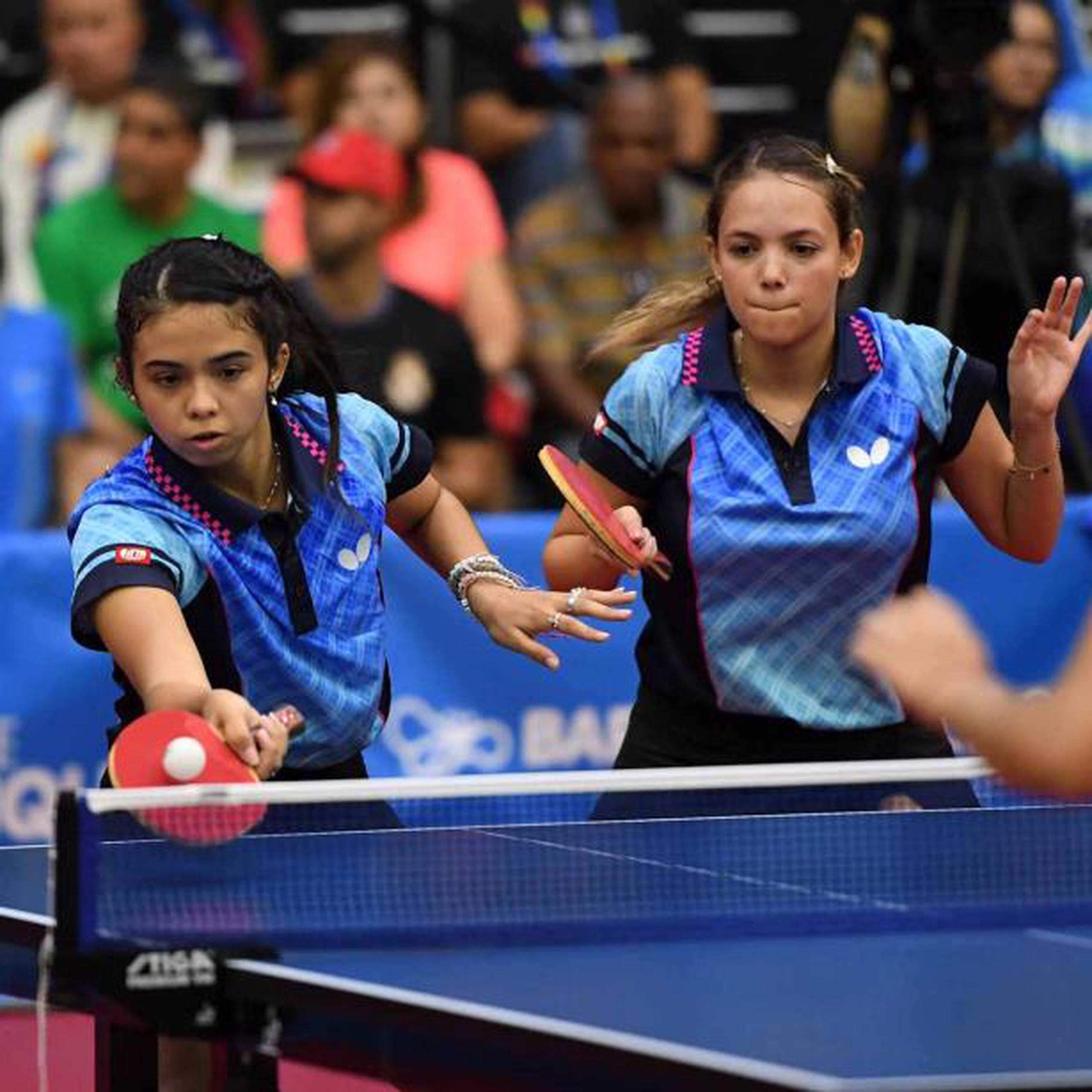 Si no hay cambios, Melanie Díaz y Daniely Ríos jugarían en  dobles.  (Archivo)