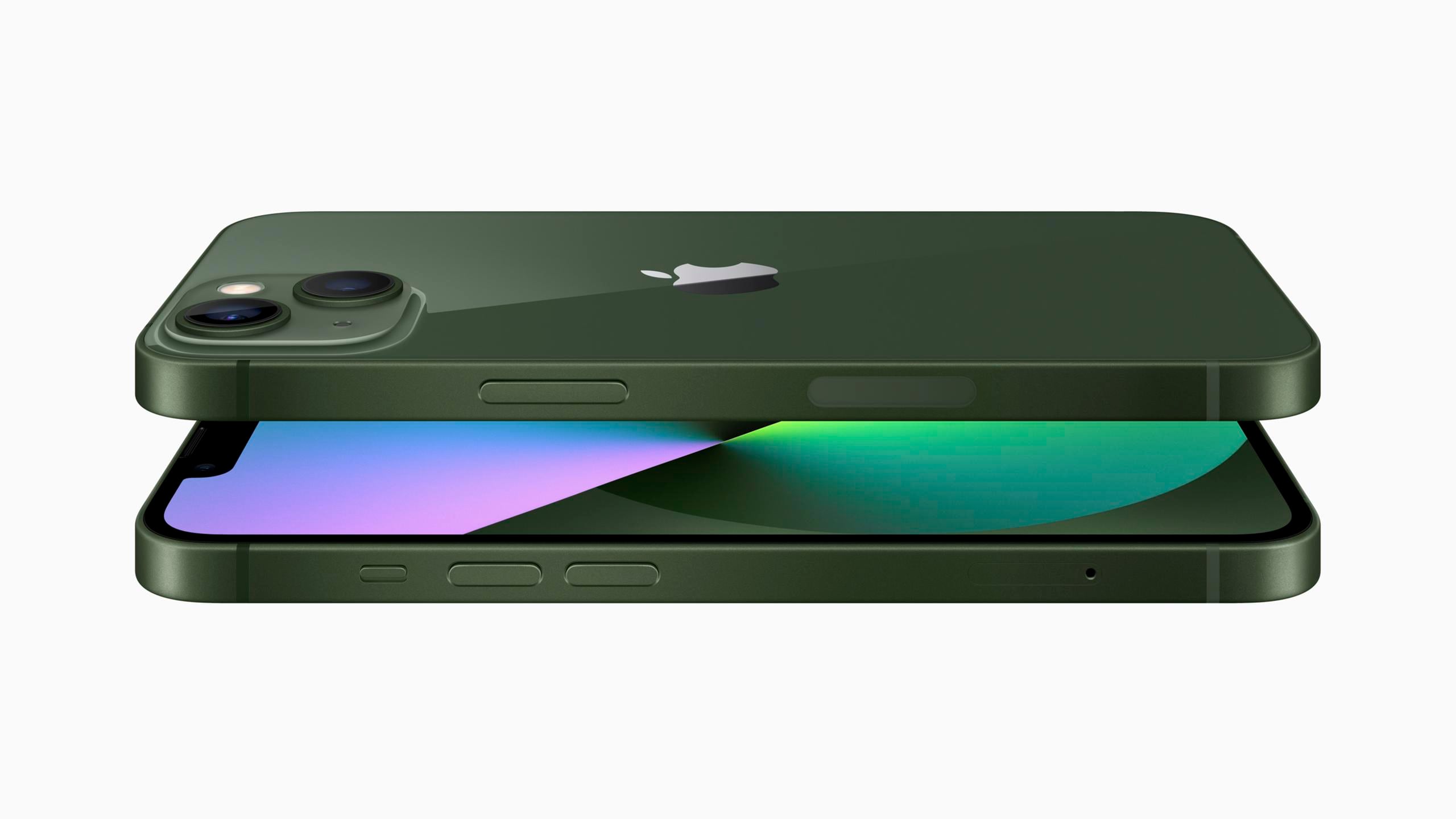 Fotografía cedida este martes por Apple en la que se registró su nuevo "iPhoen 13 verde". EFE/Apple

