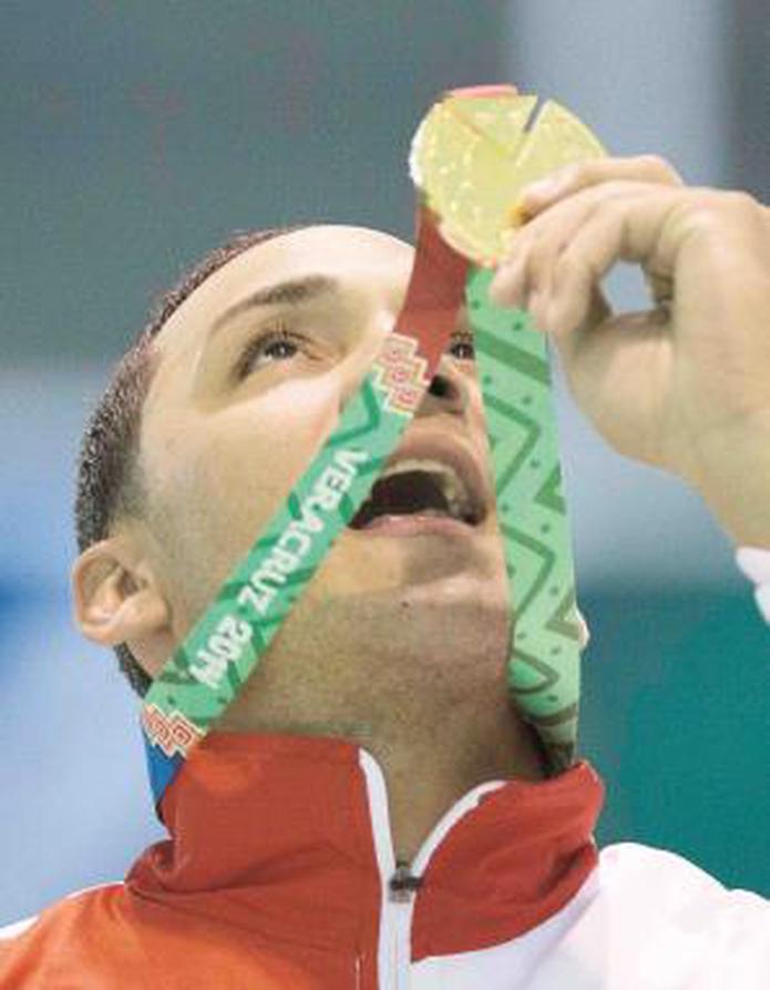 La selección masculina ganadora del oro contó en el 2014 con Julio Báez quien regresa en esta edición de Barranquilla con la meta de revalidar. (Archivo)