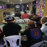 Policía Municipal de San Juan interviene con negocio donde operaba casino clandestino 