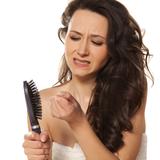 La caída del cabello se relaciona con el estrés