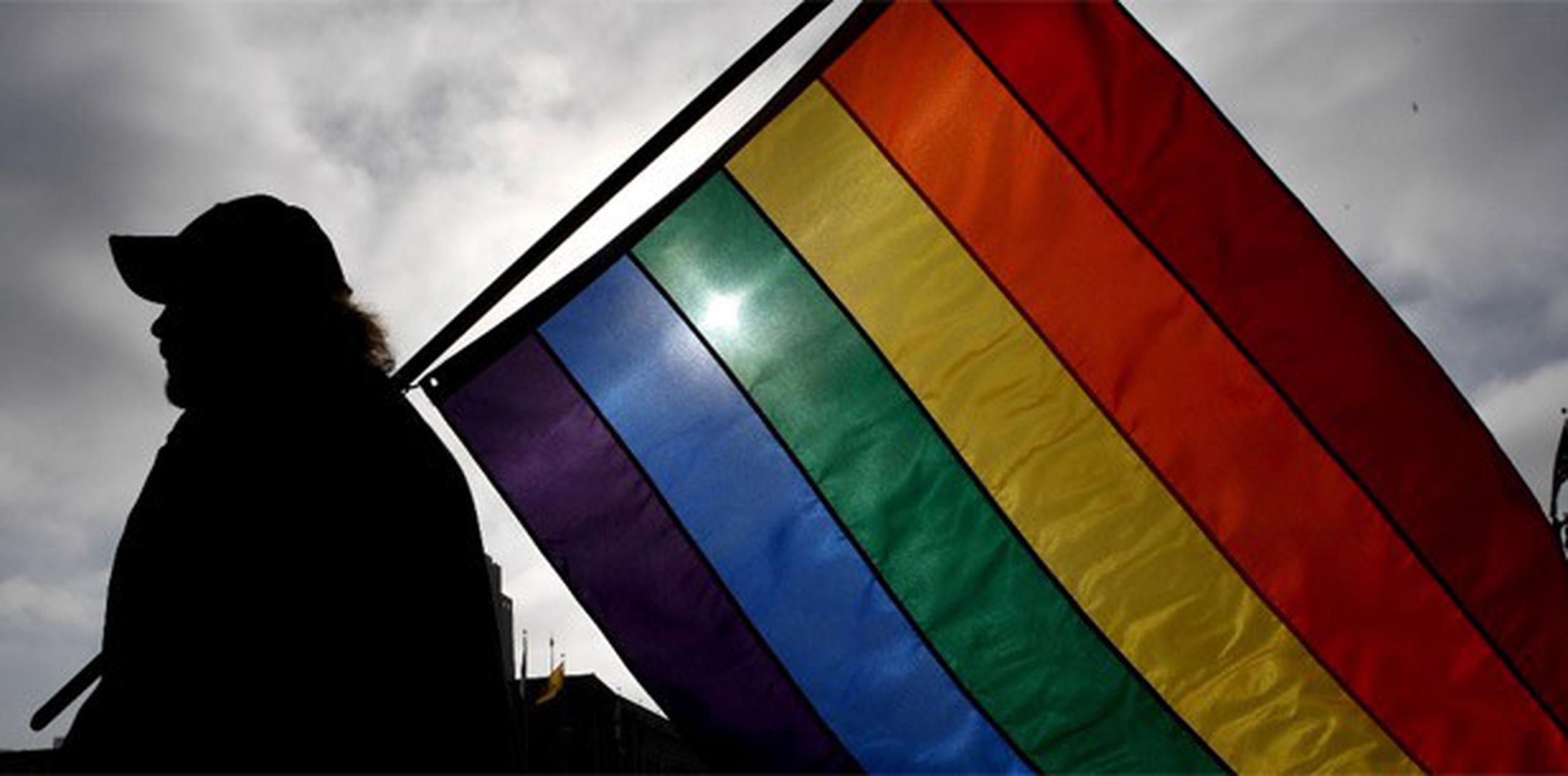 Las leyes migratorias de dos países en el Caribe prohiben la entrada de homosexuales. (Archivo)