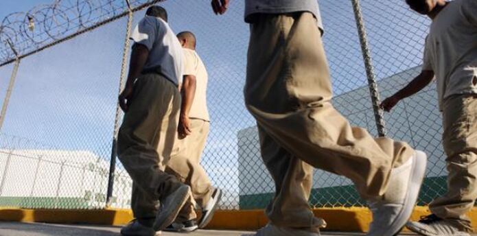 ¿Delincuentes o religiosos? El 87% de los confinados se identificó como creyente en alguna creencia religiosa. (Archivo)