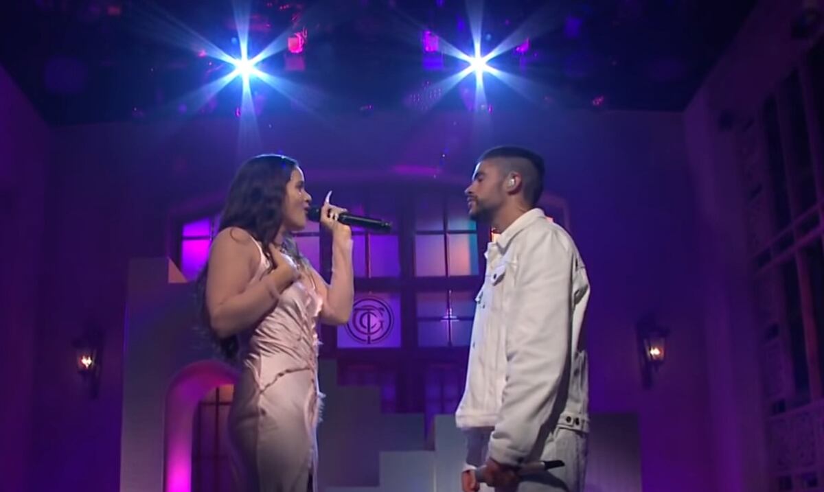 Bad Bunny warms up the “Saturday Night Live” studio with Rosalía