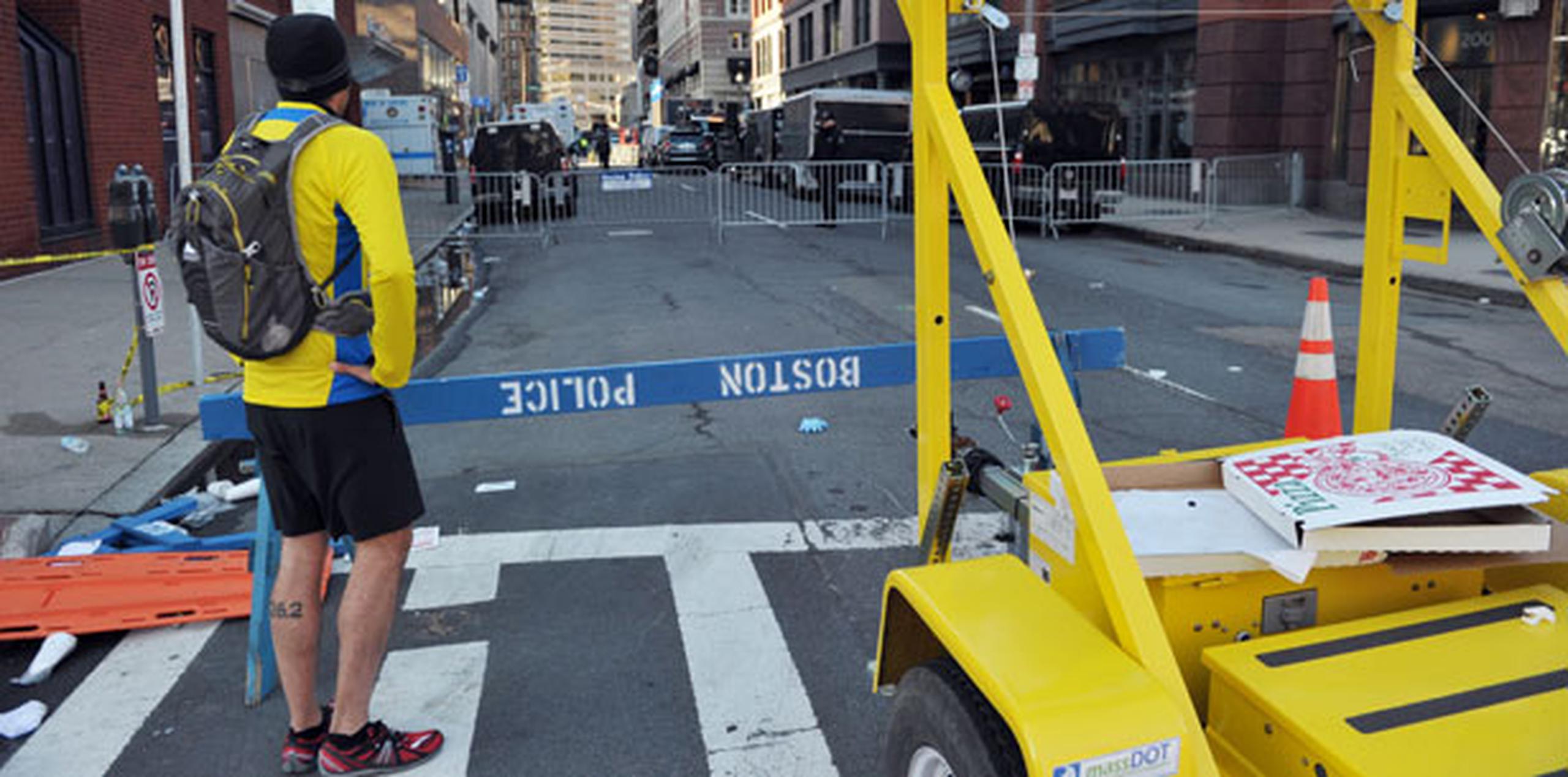 Durante el maratón de Boston explotaron dos bombas, dejando tres muertos y más de cien heridos.(AP)