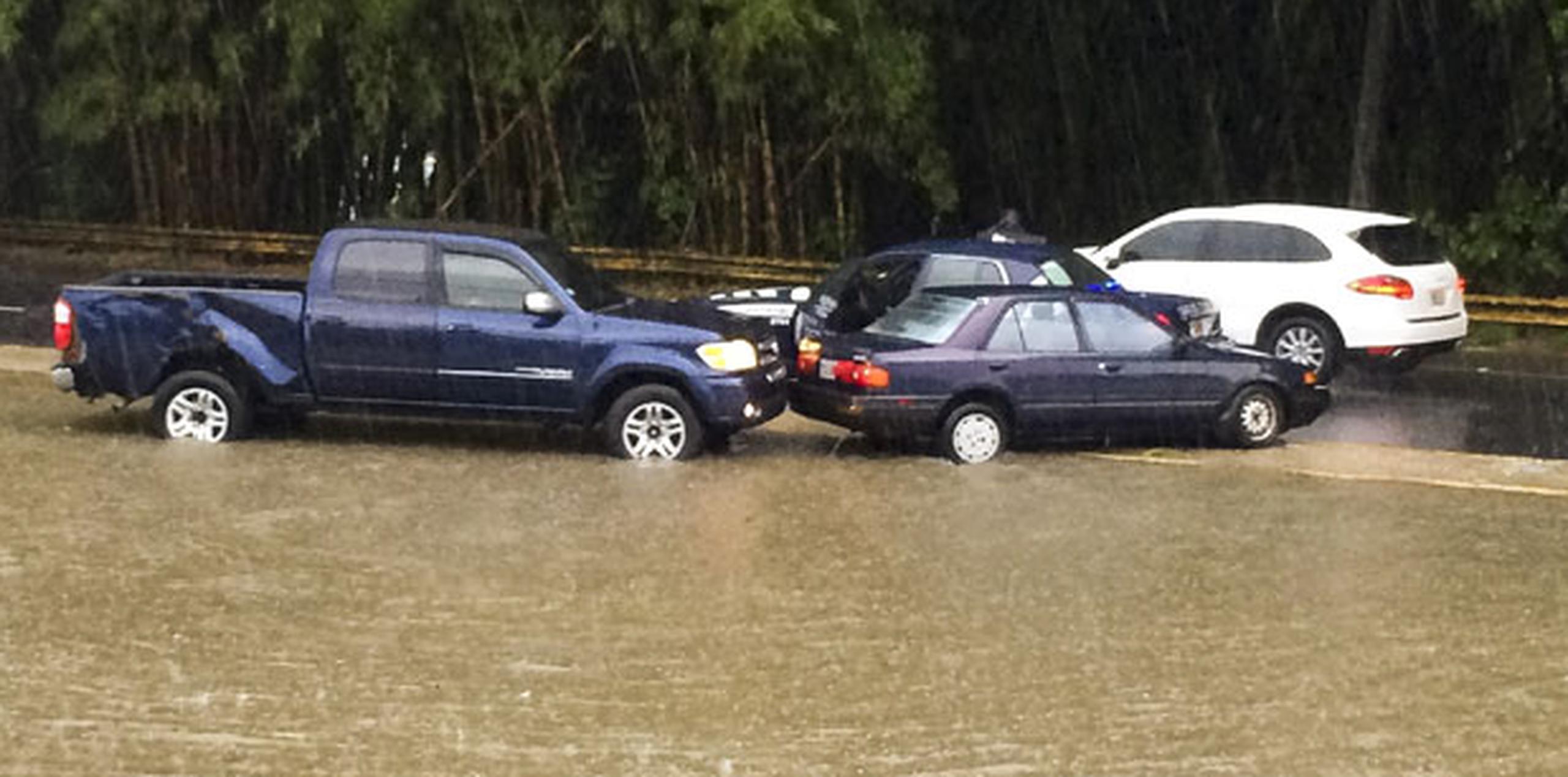 El Servicio Nacional de Meteorología emitió un aviso de inundaciones repentinas para varios municipios.(angel.garcia@gfrmedia.com)
