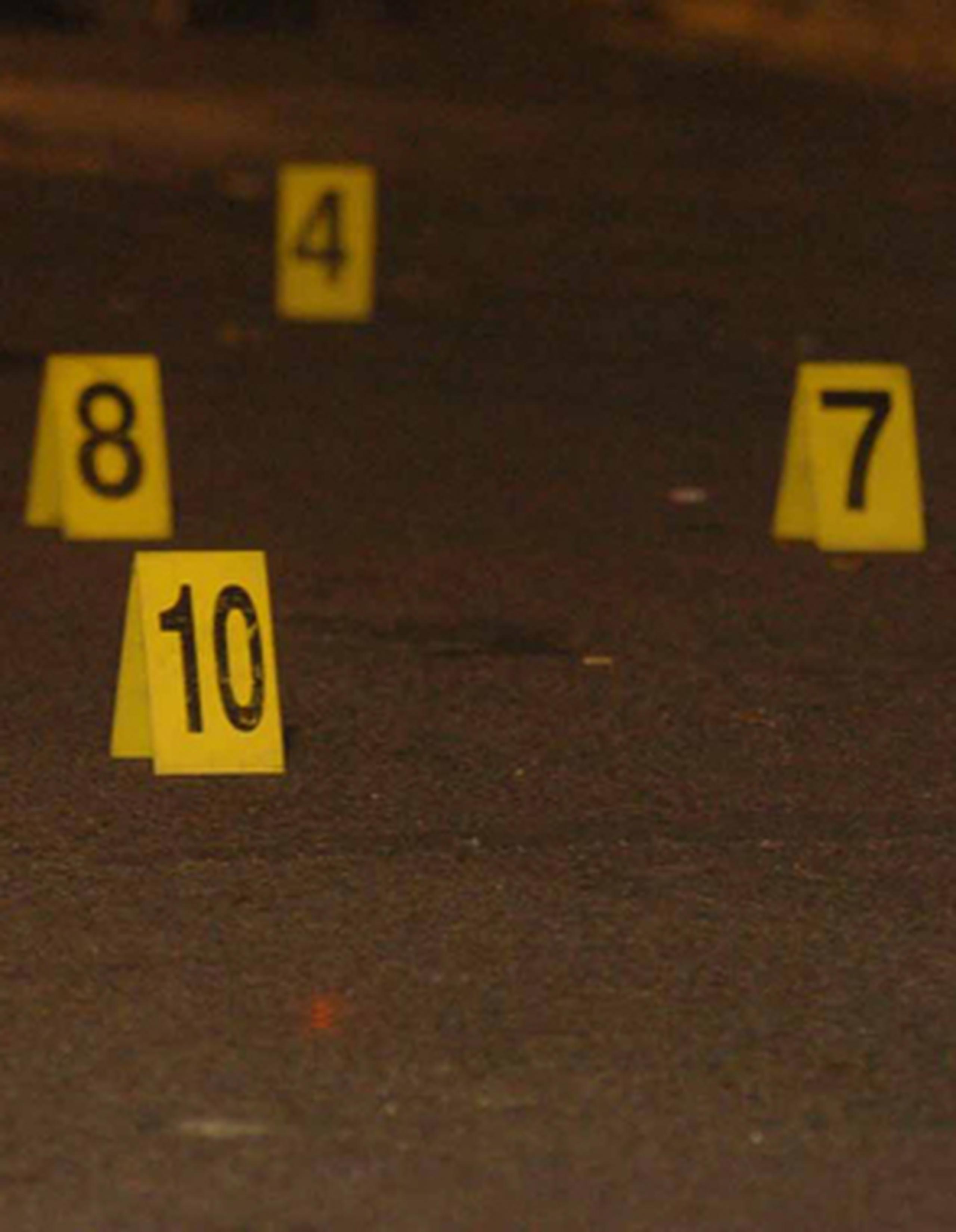 En la escena se recuperaron seis casquillos de bala calibre .40. (Archivo)
