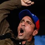 Henrique Capriles es agredido durante una visita al centro de Venezuela