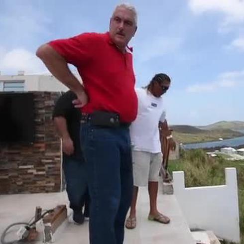 Thomas Rivera Schatz y Johnny Méndez entran a los hogares de Culebra