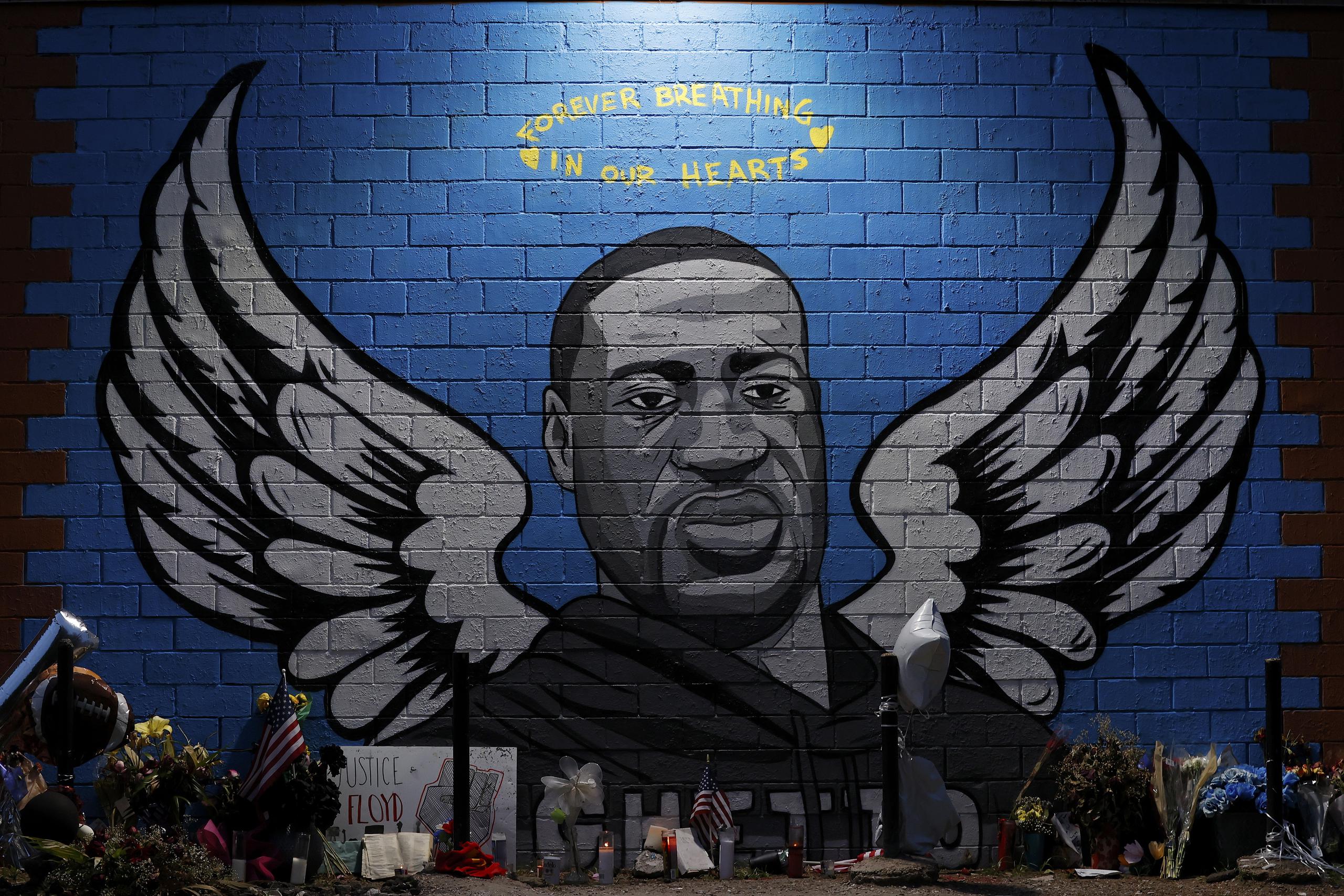 General view of a mural of George Floyd in Houston, Texas, USA. EFE/EPA/AARON M. SPRECHER
