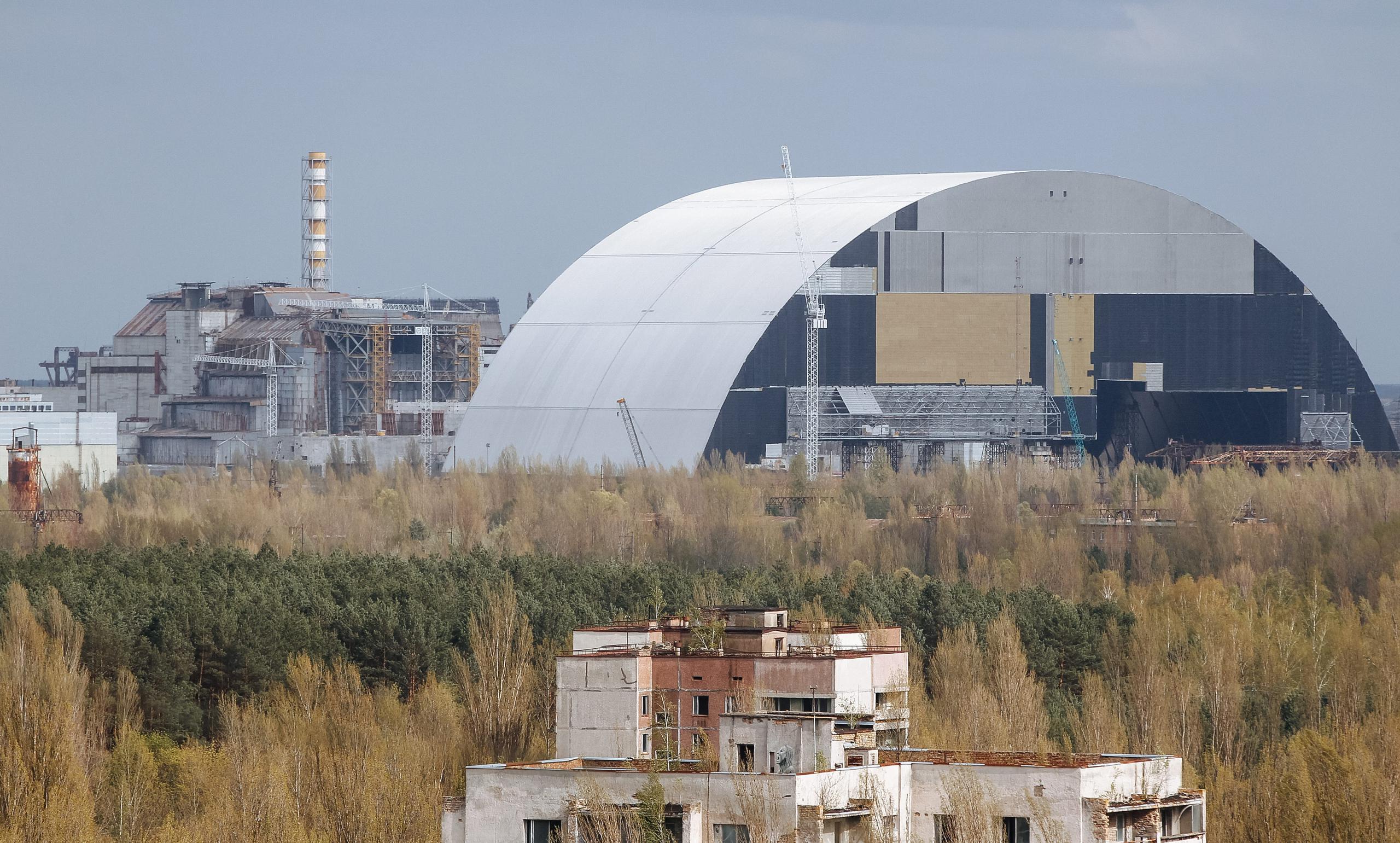 Parte de los predios donde se desató la explosión en Chernobyl en 1986, que fue sellado para reducir la contaminación.