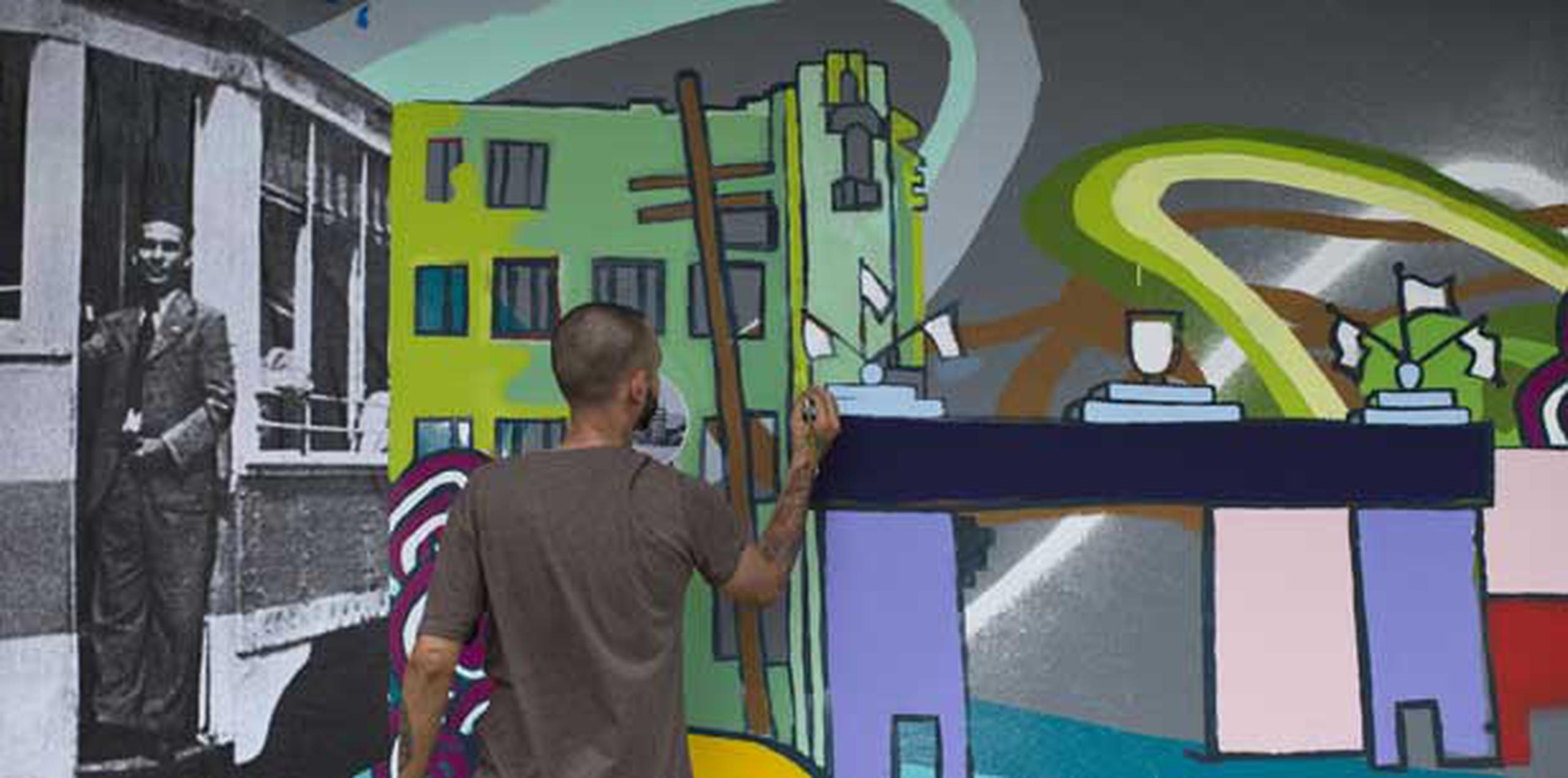 La obra ha sido descrita como el primer mural interactivo digital de Puerto Rico, y su conceptualización estuvo en manos del artista Edgardo Larregui. (tonito.zayas@gfrmedia.com)