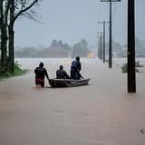Al menos 8 muertos y 21 desaparecidos por las lluvias en el sur de Brasil
