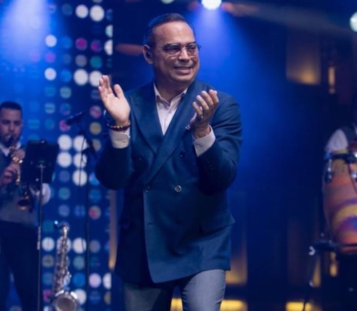 Gilberto Santa Rosa iniciará este sábado la agenda de conciertos en el Coliseo de Puerto Rico.