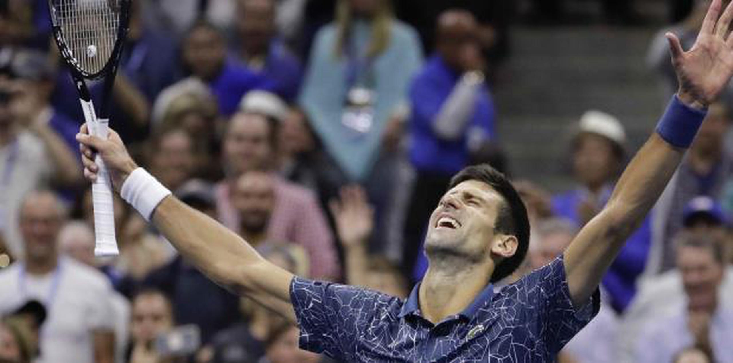 El triunfo el domingo en tres sets ante el argentino Juan Martín del Potro permitió a Djokovic llegar a 14 títulos de Grand Slam, igualando en el tercer puesto de la lista histórica a su ídolo Peter Sampras. (AP)