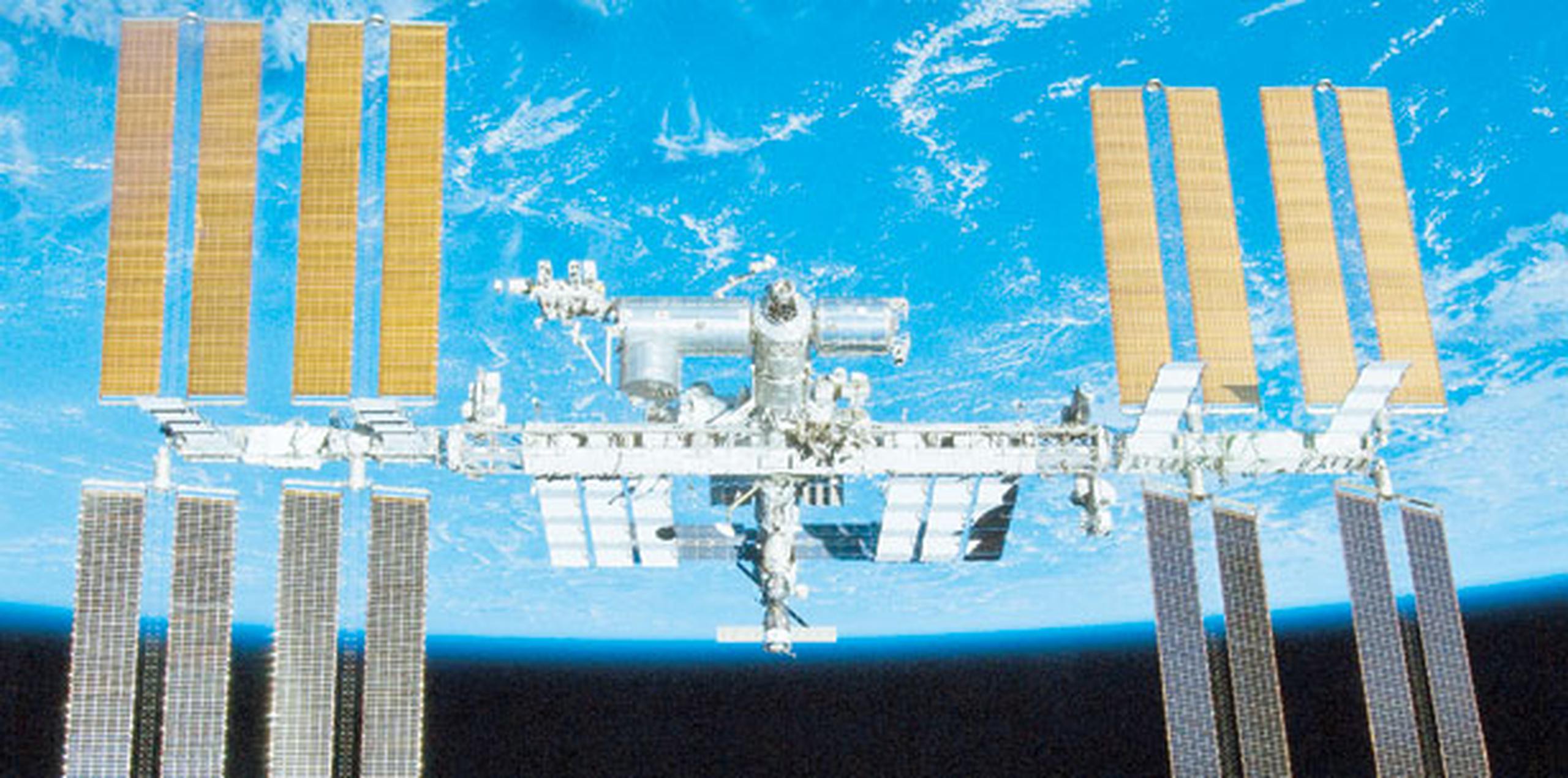 El exastronauta, ahora senador demócrata, insistió en que la exploración espacial es una oportunidad para la colaboración entre los países, y puso como ejemplo la ISS, que ha sido visitada por astronautas de 15 naciones. (Archivo)