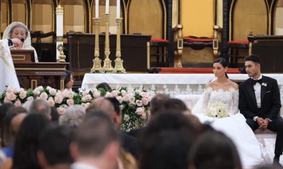 Monic Pérez se casa en la Catedral de San Juan - Primera Hora