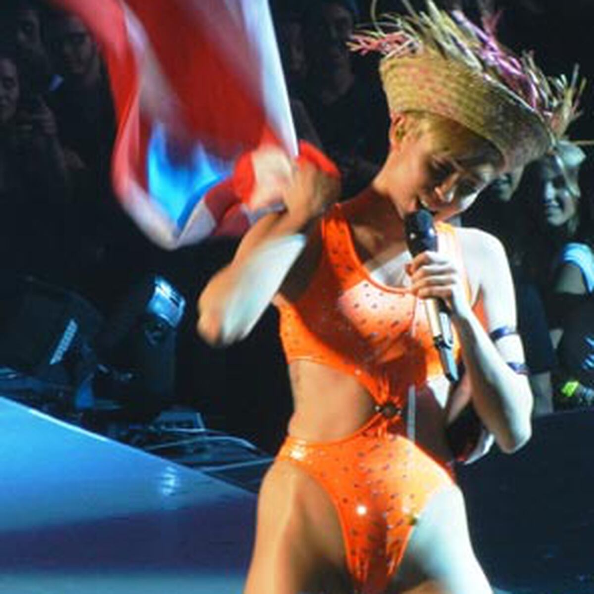 Miley Cyrus Se Guillo De Jibarita Primera Hora Katiria soto es una actriz, abogada y conductora de televisión de puerto rico. miley cyrus se guillo de jibarita