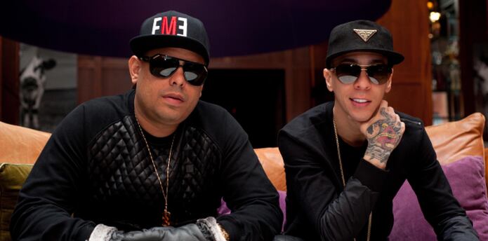 Baby Rasta Gringo Tienen Mas De 100 Millones De Razones Para Celebrar Primera Hora Wilmer alicea (baby rasta) (born october 11, 1976) and samuel gerena (gringo) (born december 31, 1978), respectively are a reggaeton duo from puerto rico their first album, los lobos del este de los angeles, was recorded at two studios in hollywood in 1977 over a period of about four months. baby rasta gringo tienen mas de 100